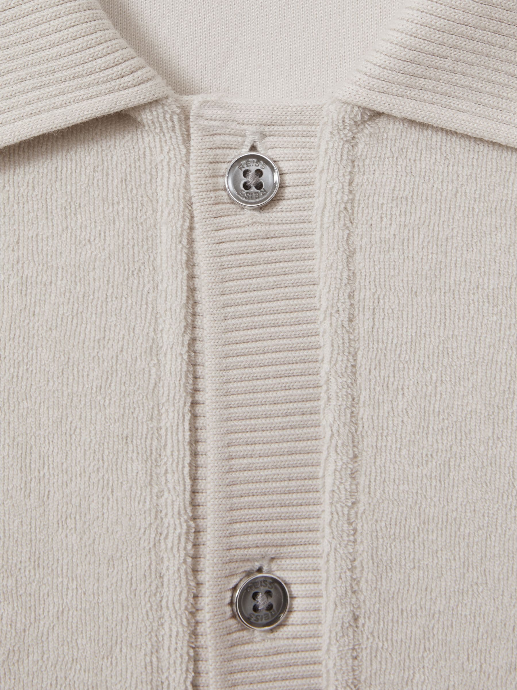 Dsiney Kidz - Reiss Off White Eden 9-13 yrs Towelling Cuban Collar Shirt image 4