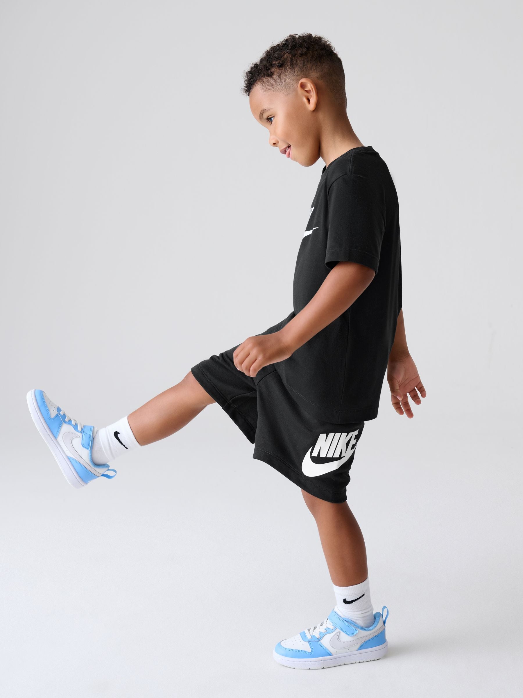 Nike Black Club T-Shirt and Shorts Set image 3