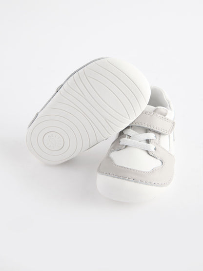 White/Neutral Standard Fit (F) Crawler Shoes image 6