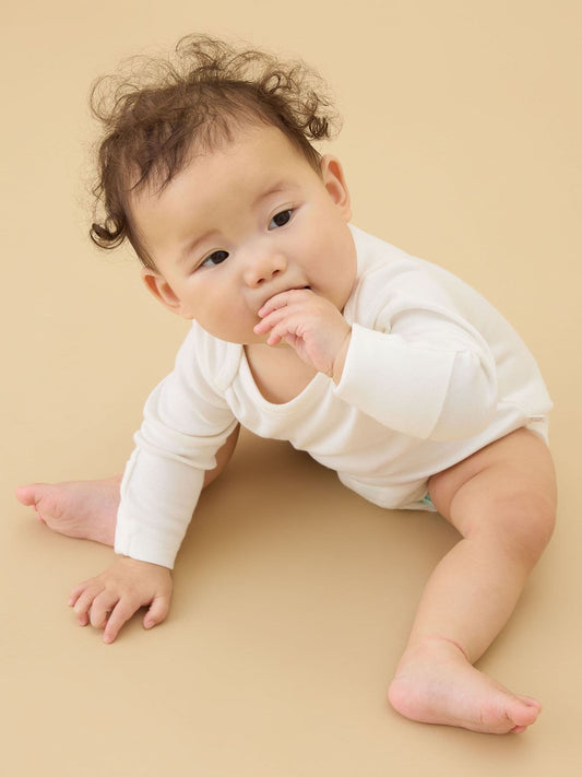 Dsiney Kidz - MORI White Long Sleeve Envelope Neckline Bodysuit image 2