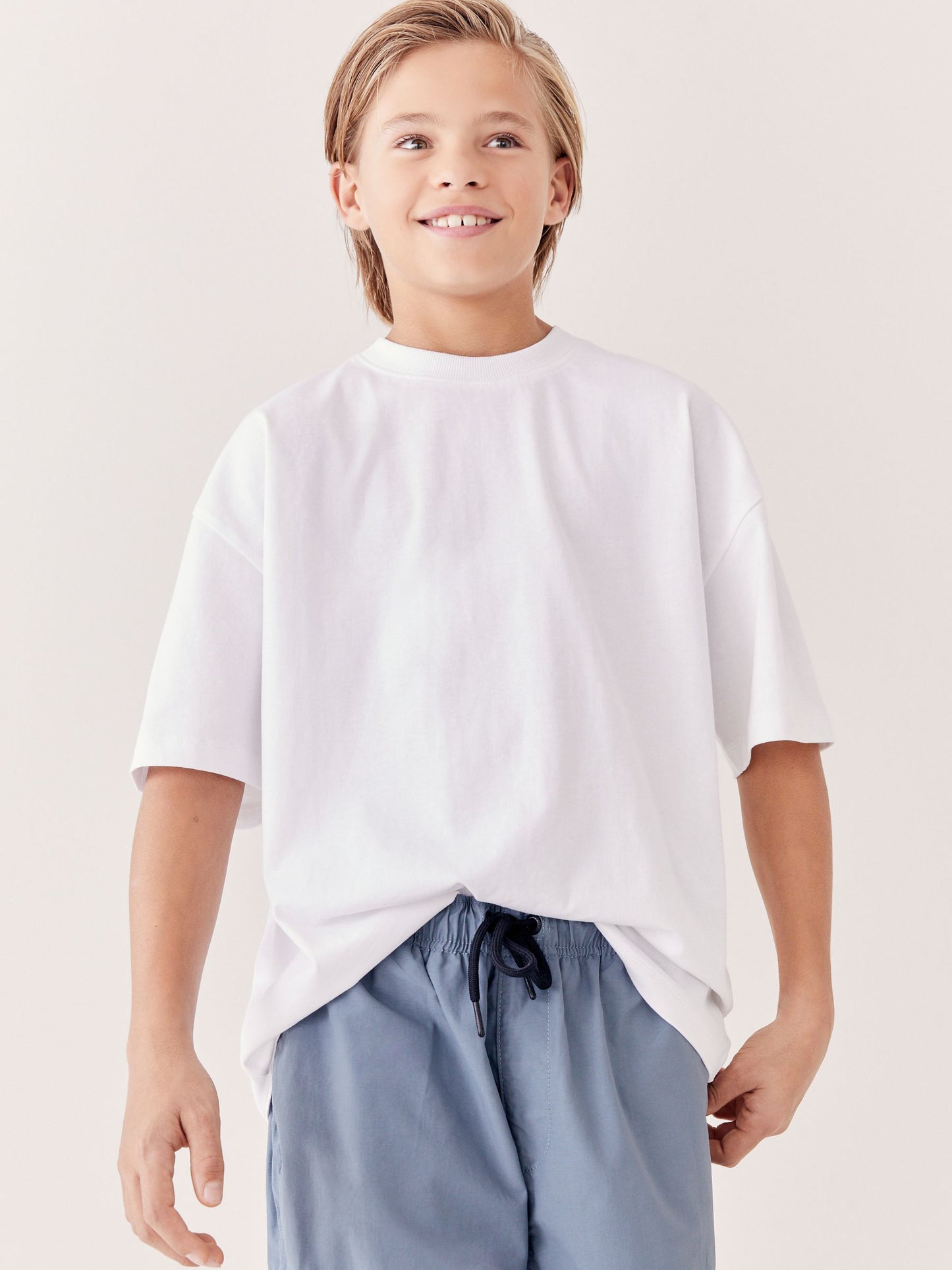 Dsiney Kidz - White Oversized Fit Short Sleeve T-Shirt (3-16yrs) image 4