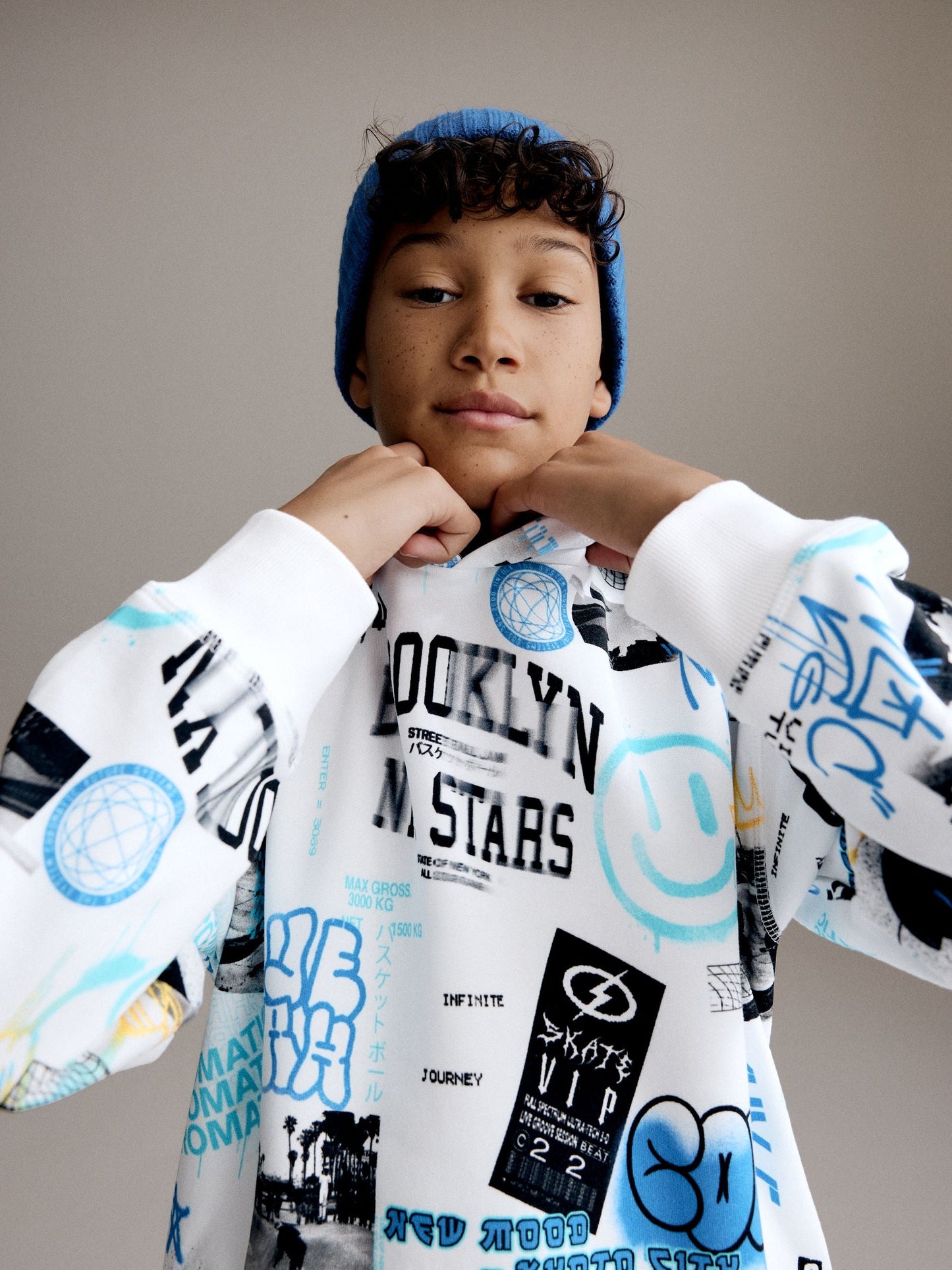 White/Blue Drippy Smile Graphic Hoodie (3-16yrs)