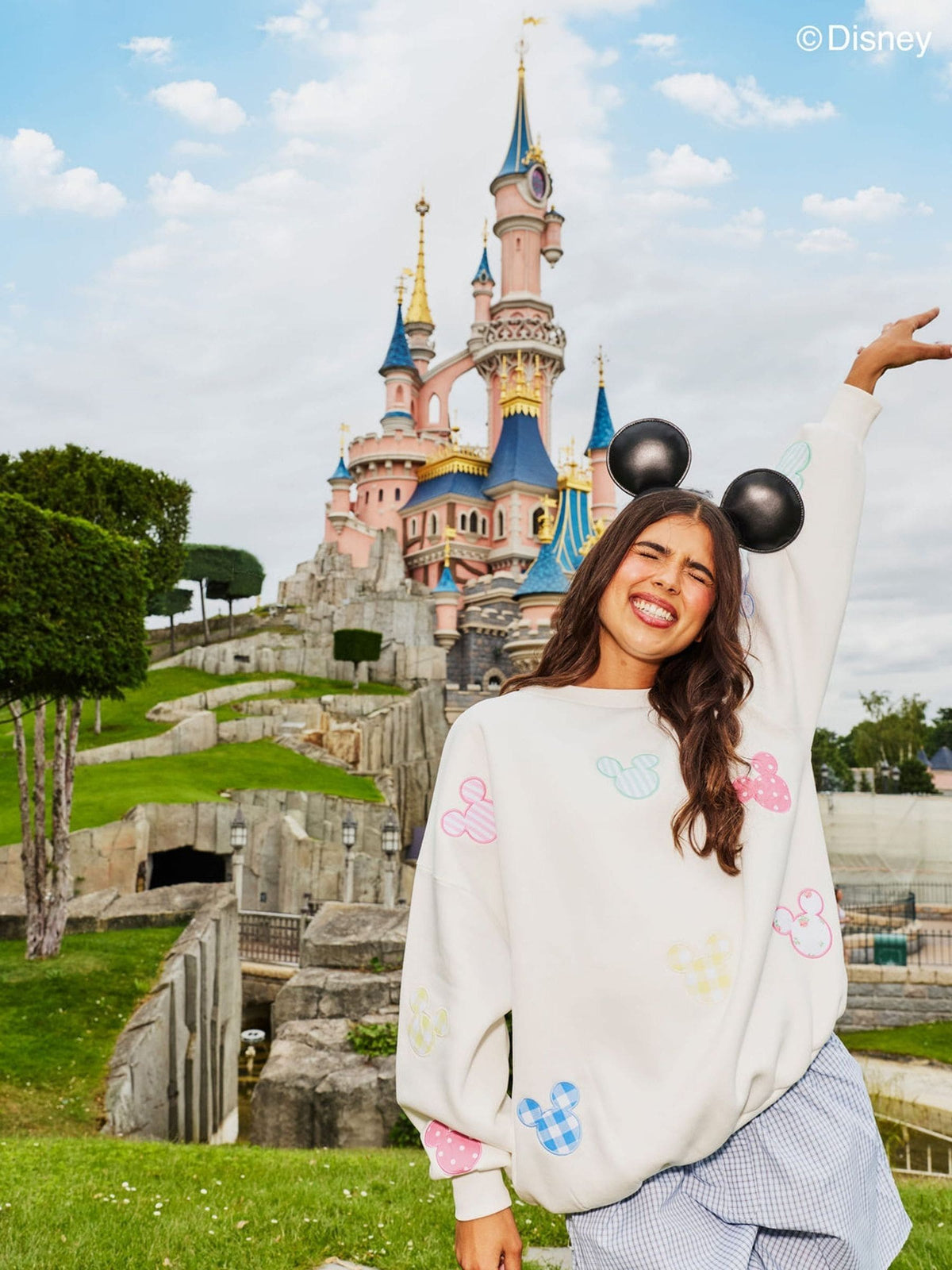 Skinnydip White Disney Mickey Mouse Patch Sweatshirt - image 6