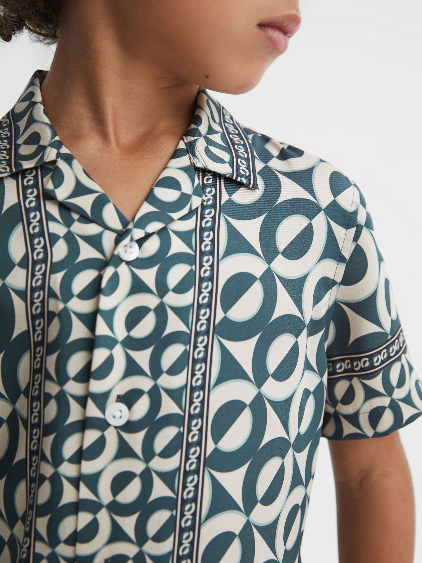 Dsiney Kidz - Reiss Hunting Green Prentice 3-9 yrs Printed Cuban Collar Shirt image 4