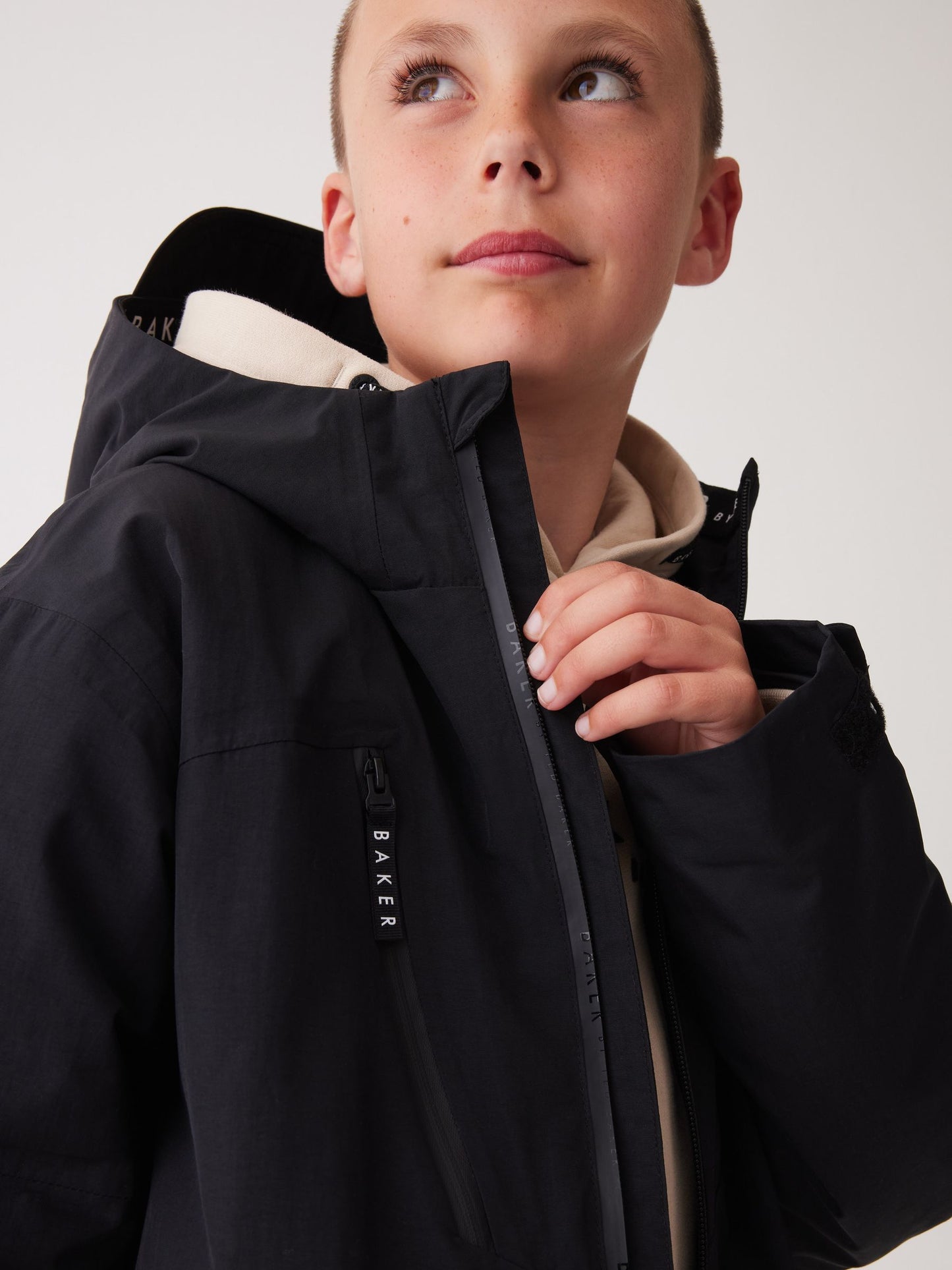Baker by Ted Baker Black Waterproof Lightweight Rain Jacket image 5