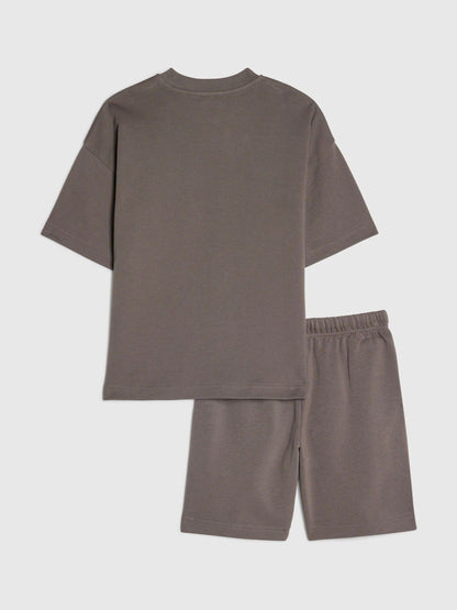 Dsiney Kidz - River Island Brown River Varsity T-Shirt & Shorts Set image 3