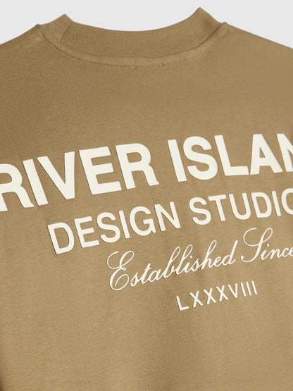 Dsiney Kidz - River Island Brown River Varsity T-Shirt & Shorts Set image 4