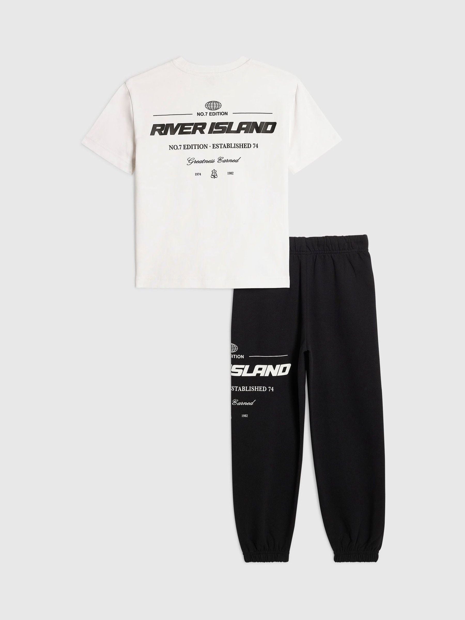 Dsiney Kidz - River Island White River Athelesuire T-Shirt & Jogger Set image 2