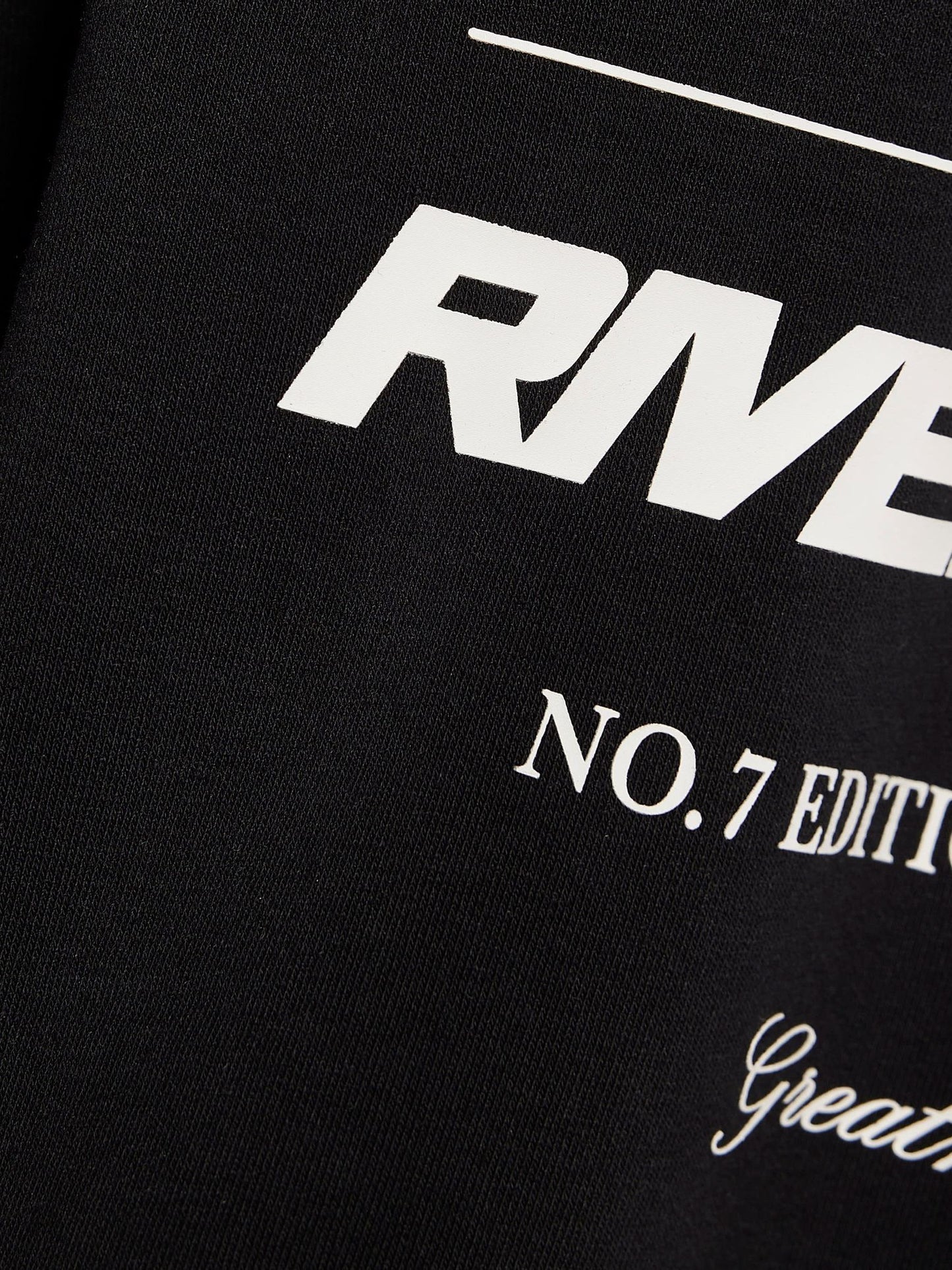 Dsiney Kidz - River Island White River Athelesuire T-Shirt & Jogger Set image 5