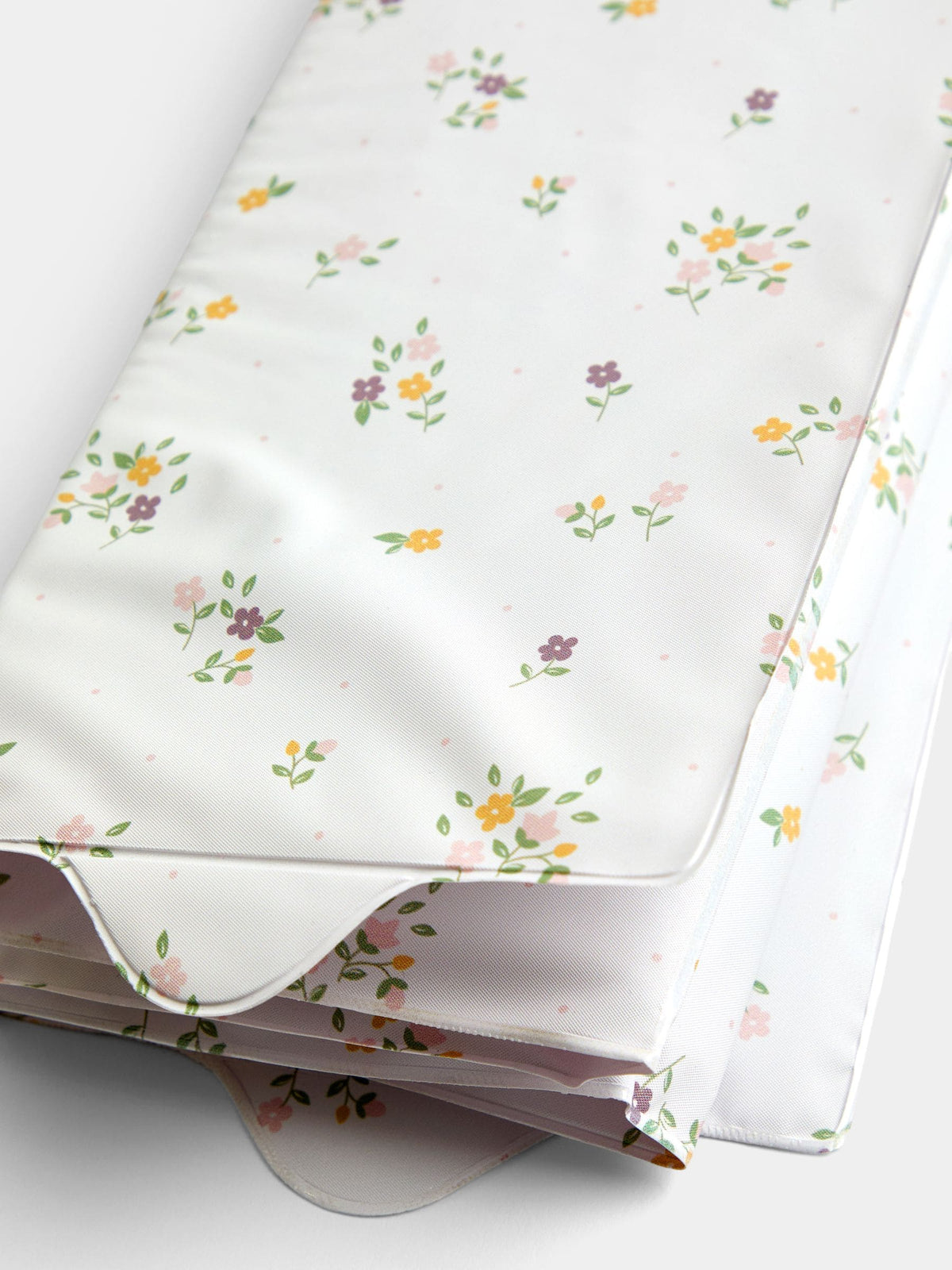 JoJo Maman Bébé Yellow Floral Foldable Changing Mat - image 3