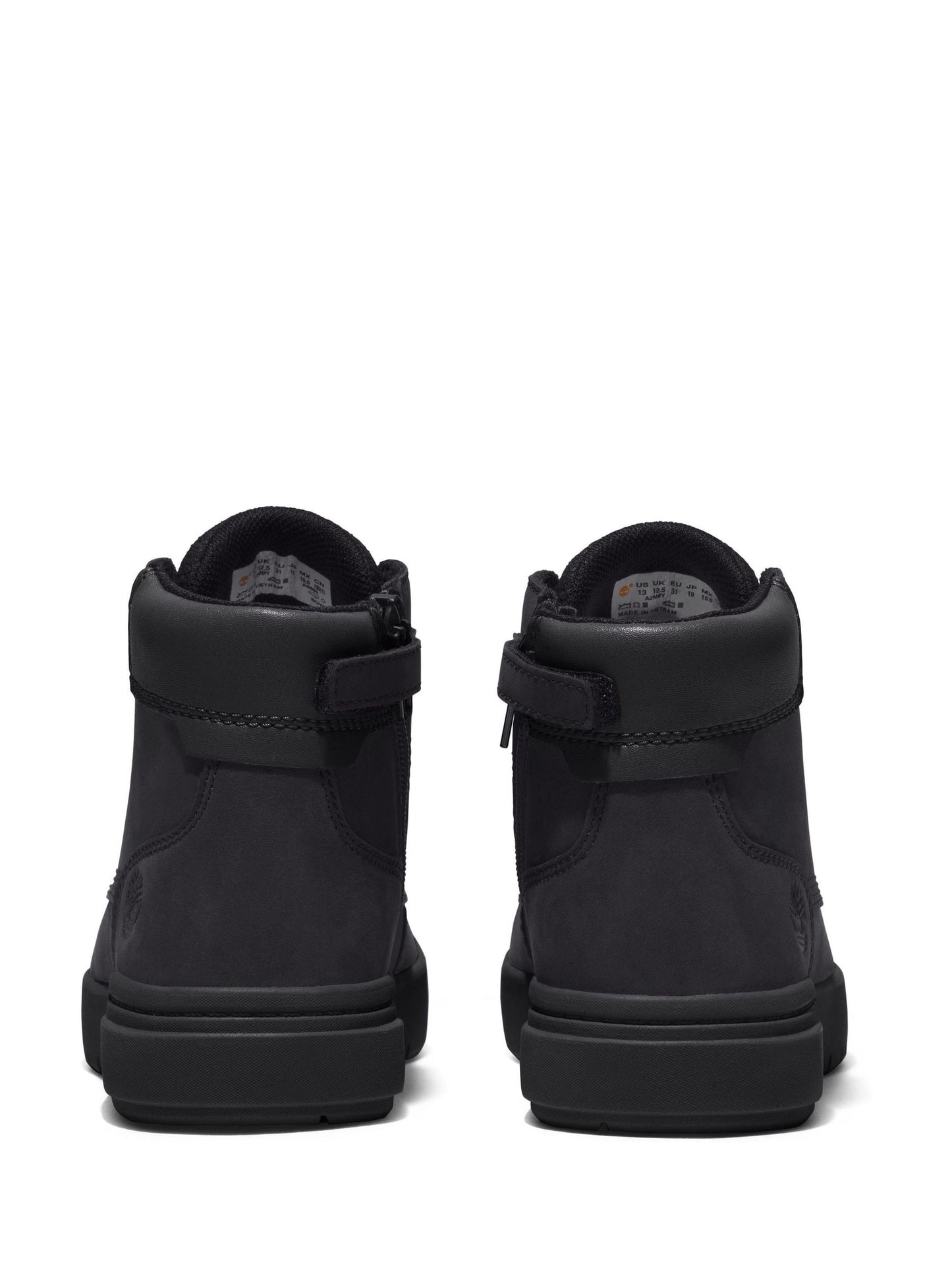 Timberland Black Bay Leather Chukka Boots image 2