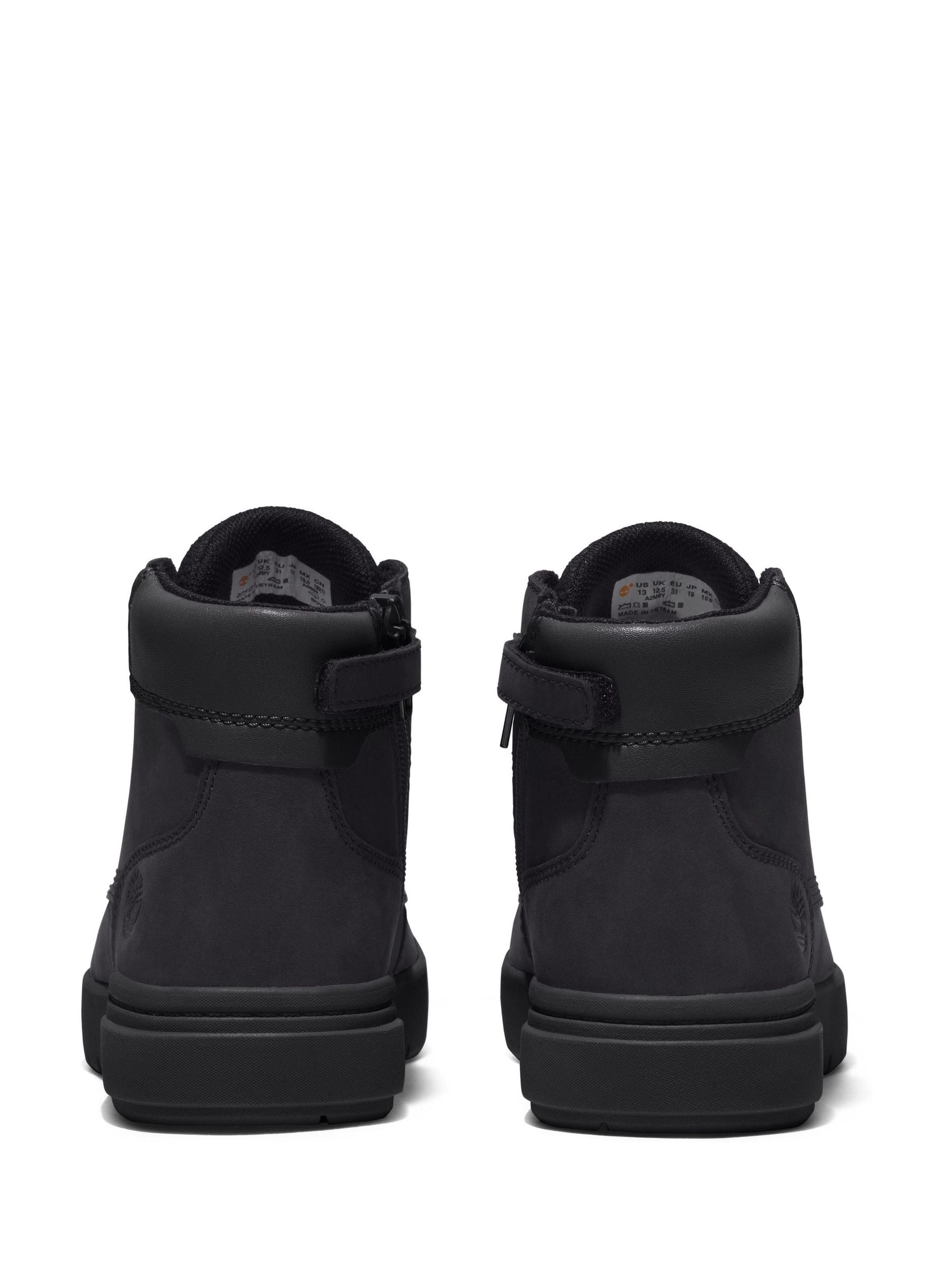 Timberland Black Bay Leather Chukka Boots image 2