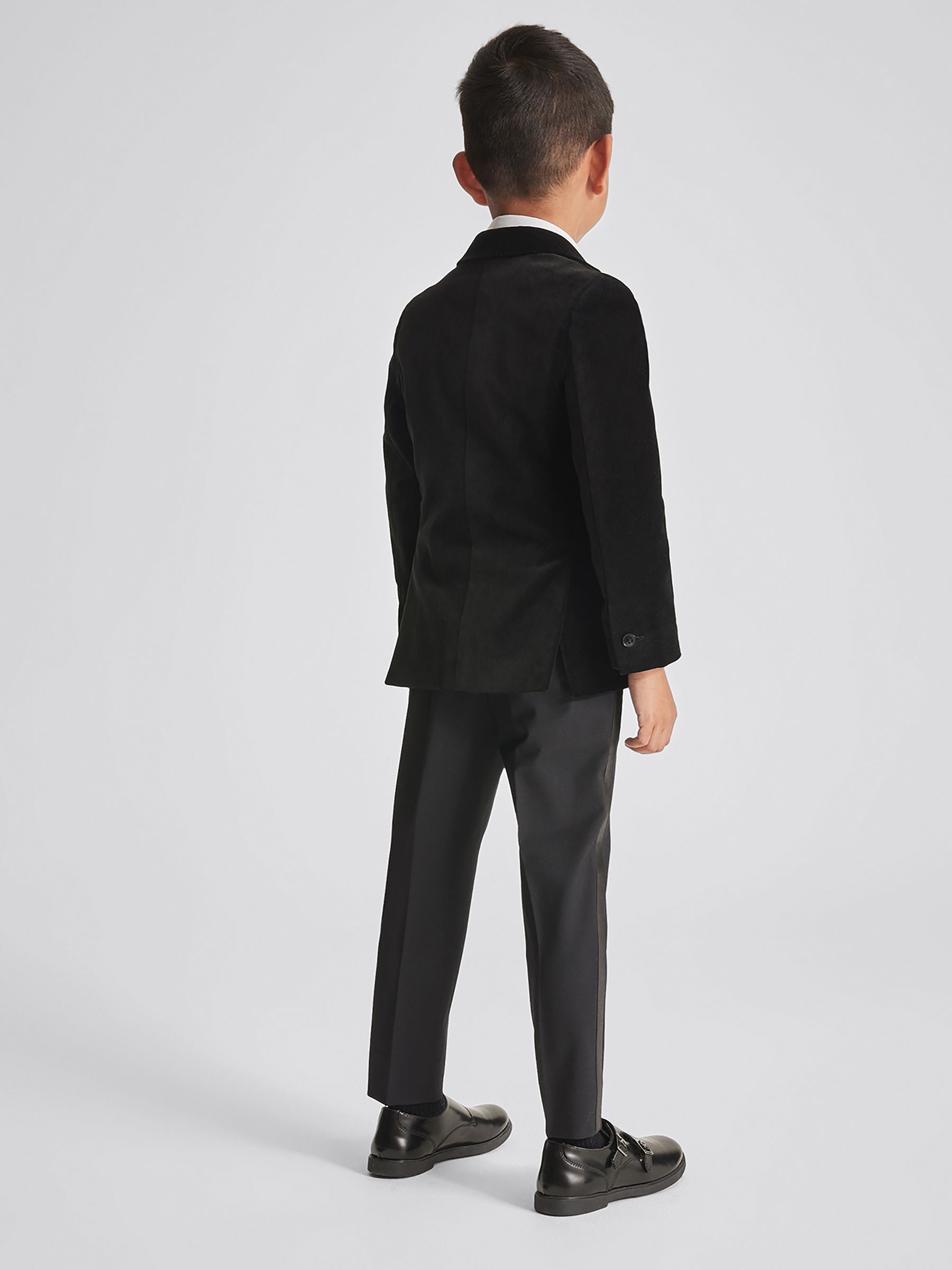 Reiss Black Ace 4-9 yrs Single Breasted Velvet Blazer image 5