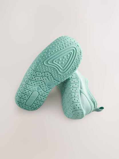 Sage Green Standard Fit (F) Swim Socks image 3
