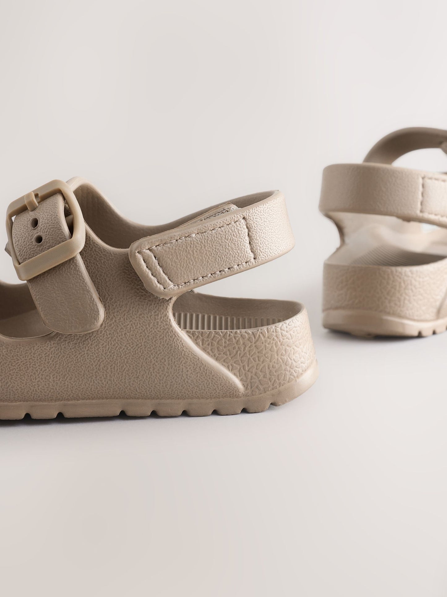 Neutral Double Buckle Ankle Strap EVA Sandals image 2