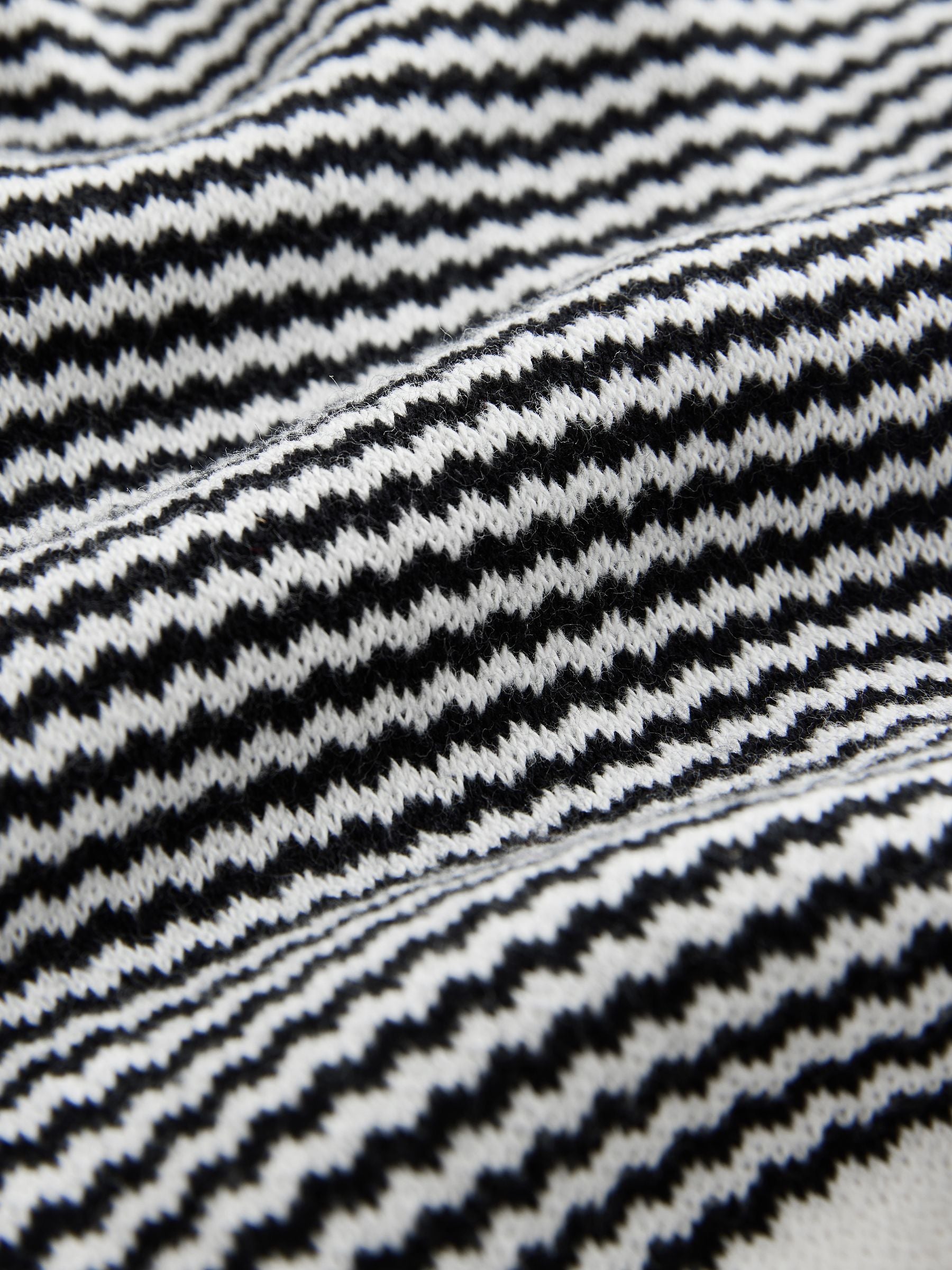 Black/White Knitted Polo Shirt and Shorts Set (3mths-10yrs) image 4