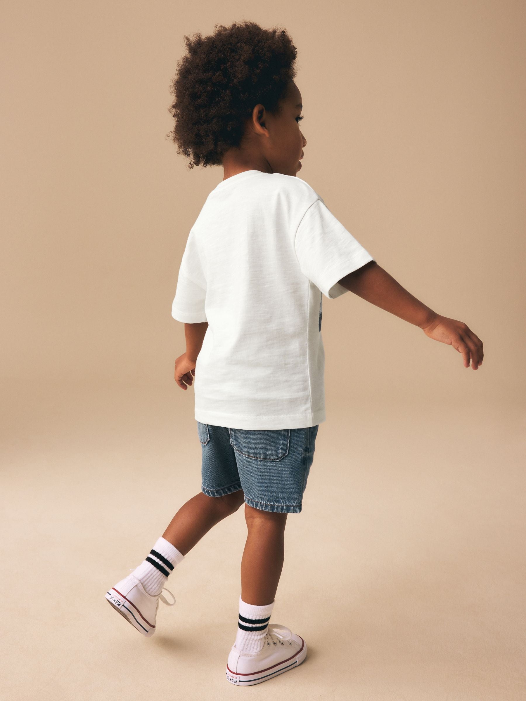 Neutral Digger Trio Short Sleeve Appliqué T-Shirt (3mths-7yrs) image 3