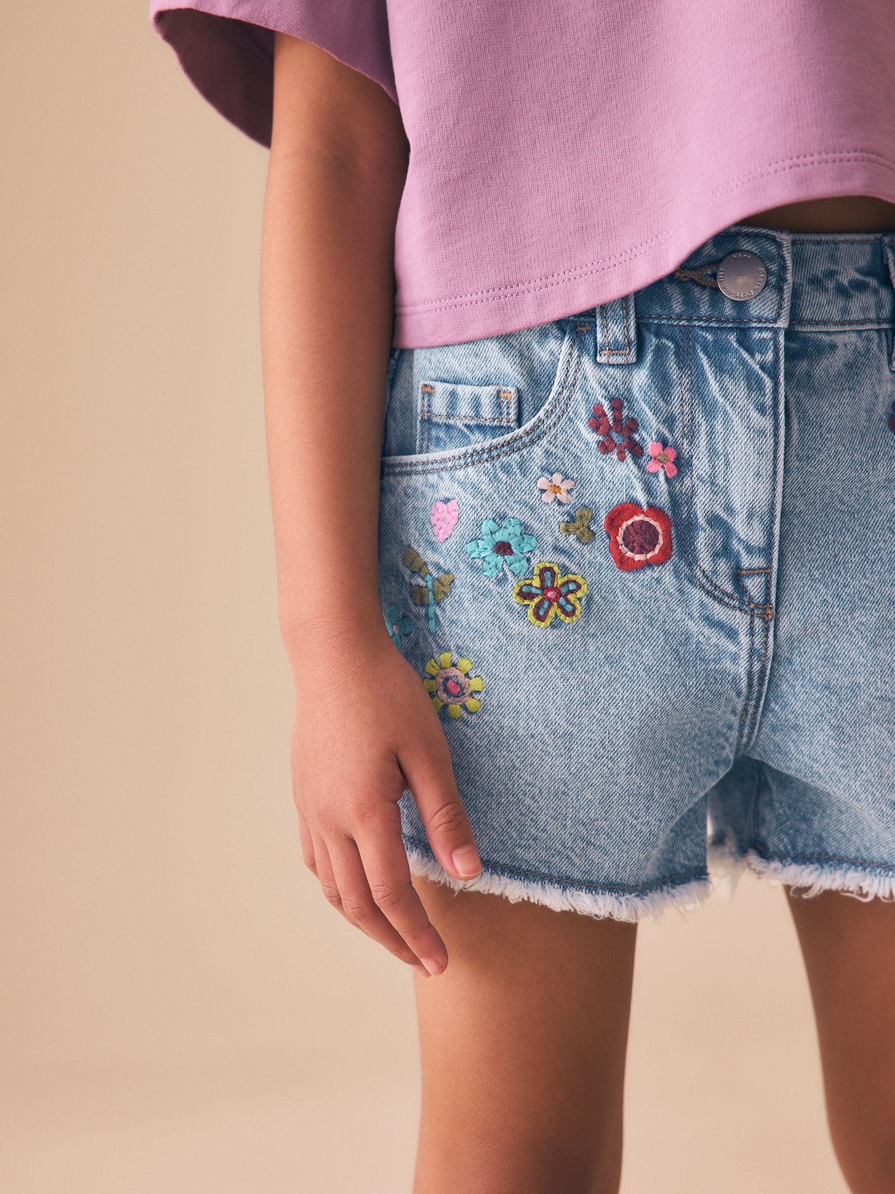 Dsiney Kidz - Mid Blue Embroidered Flowers Regular Length Frayed Edge Denim Shorts (3-16yrs) image 5