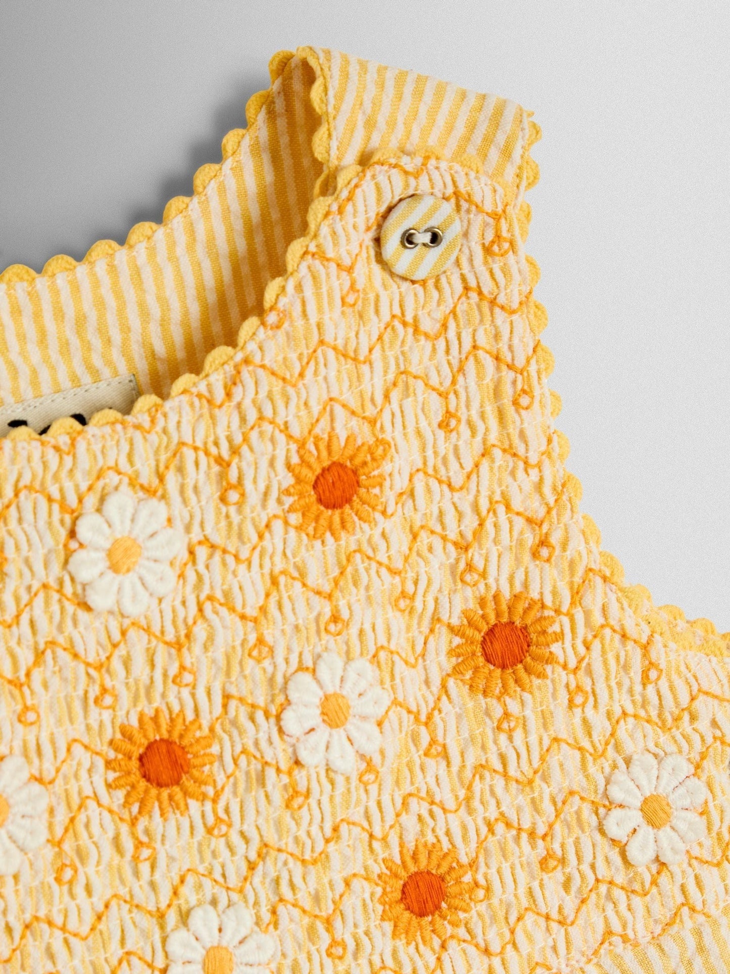 JoJo Maman Bébé Yellow Duck Appliqué Pocket Smocked Dungarees image 3