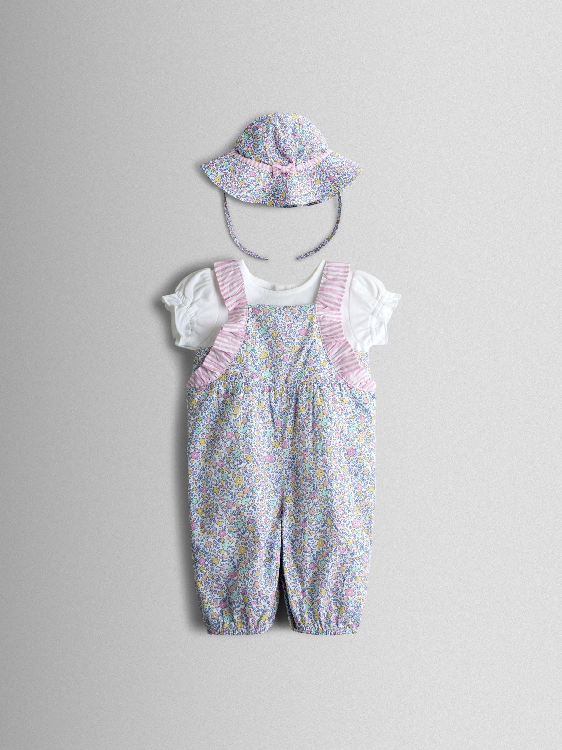 JoJo Maman Bébé Cream Floral Spliced Dungarees T-Shirt and Hat Set image 1
