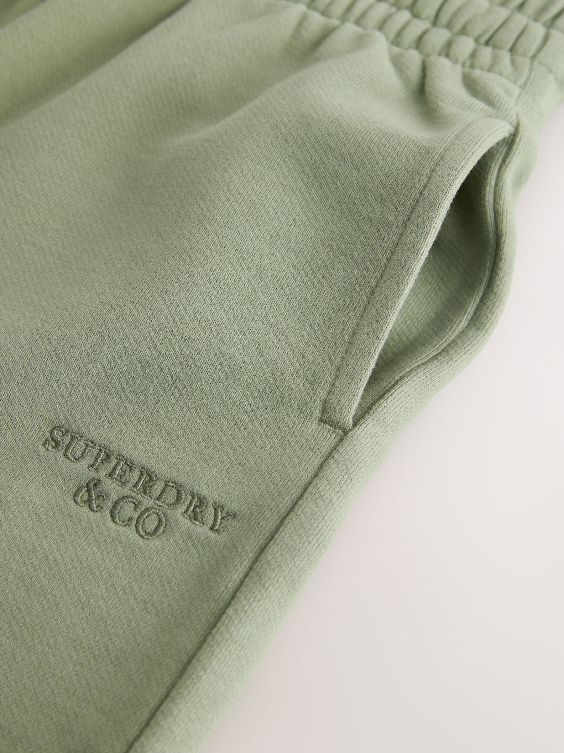 Superdry Green T-Shirt and Shorts Set image 8