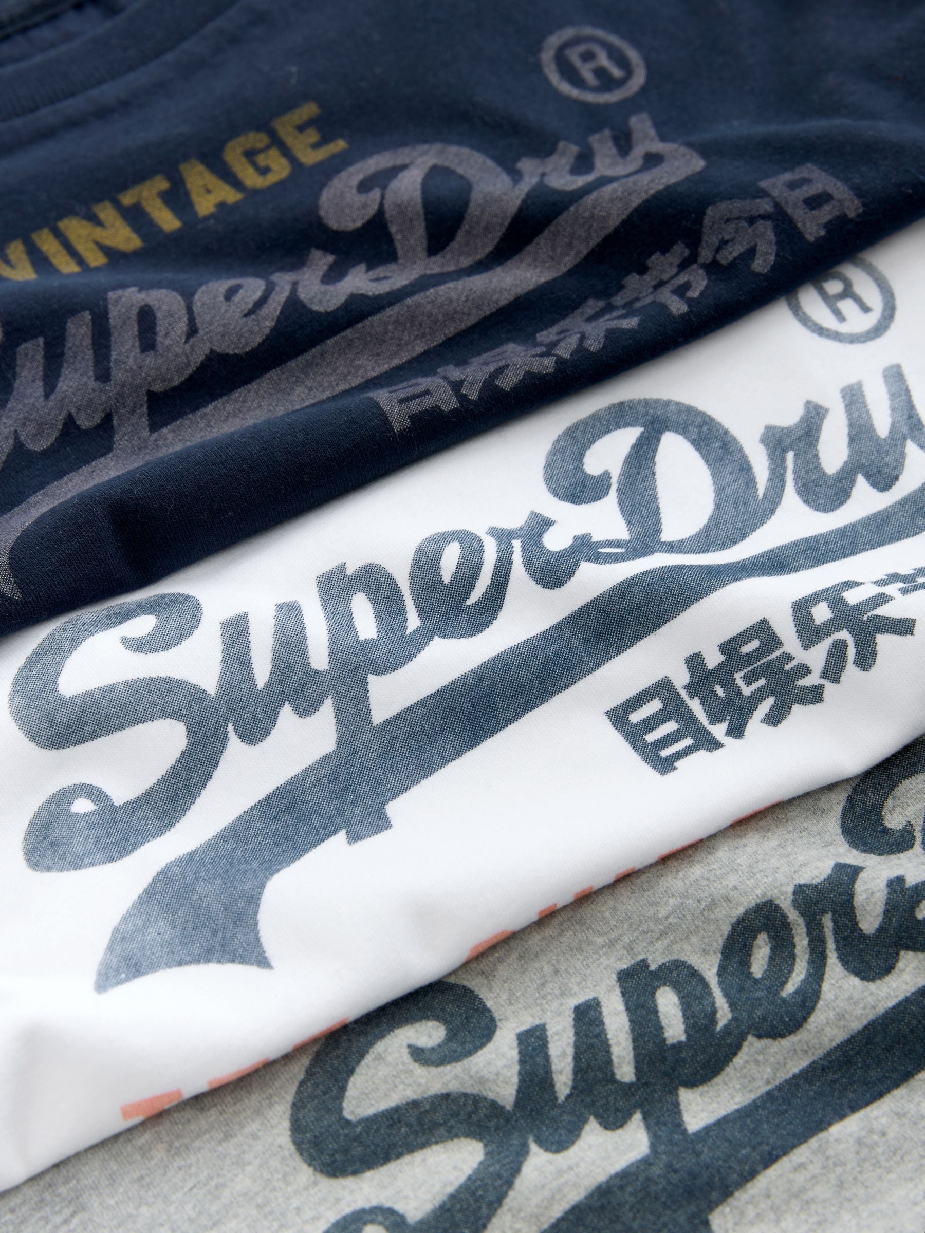 Superdry White/Navy T-Shirts 3 Pack image 6