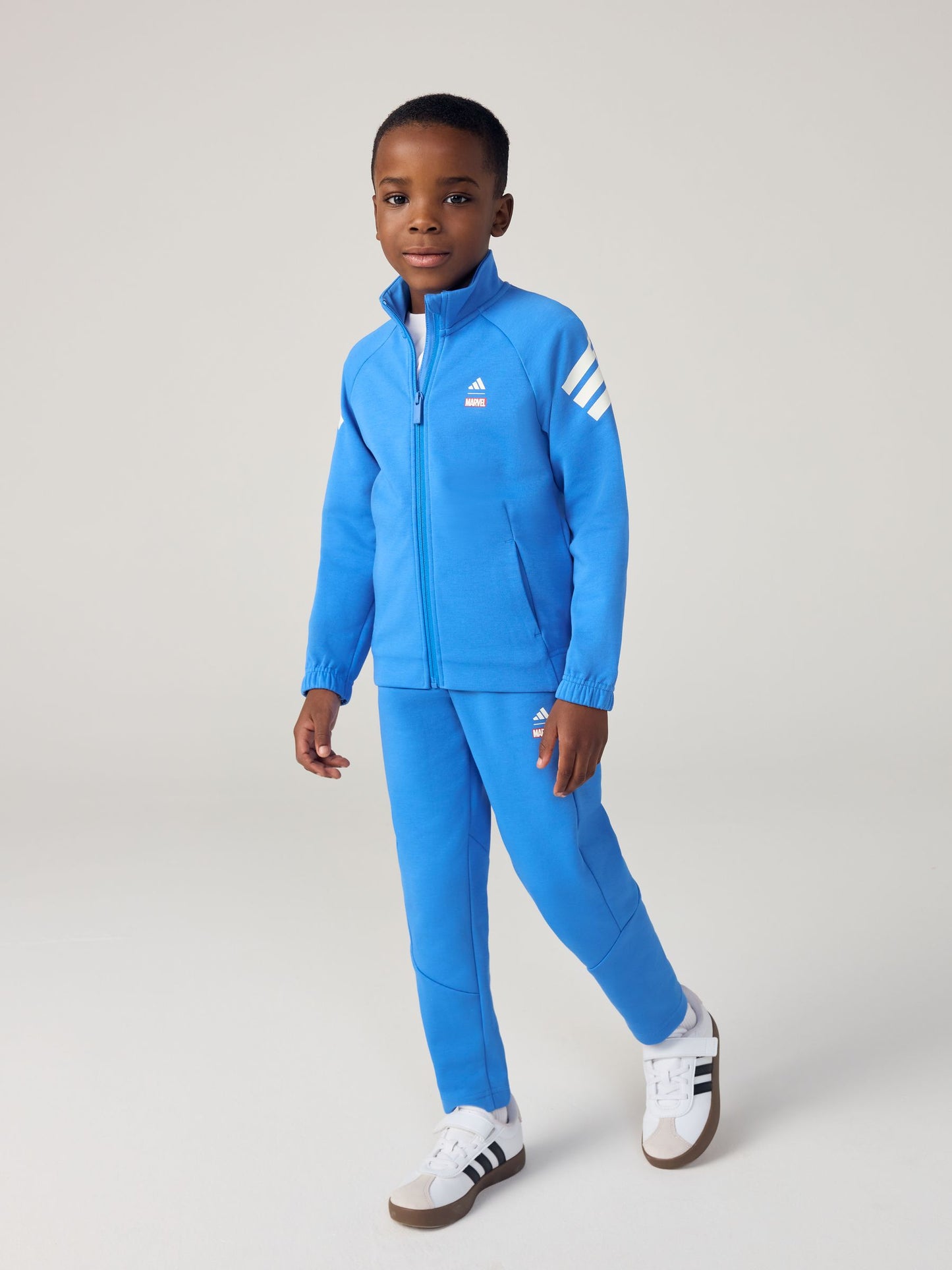 Dsiney Kidz - adidas Blue Marvel Avengers Little Kids Tracksuit image 2