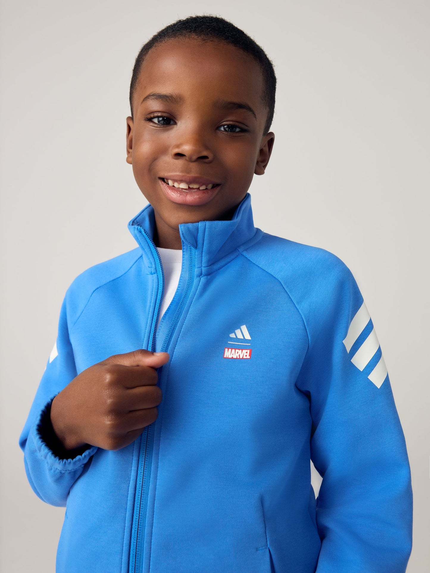 Dsiney Kidz - adidas Blue Marvel Avengers Little Kids Tracksuit image 6