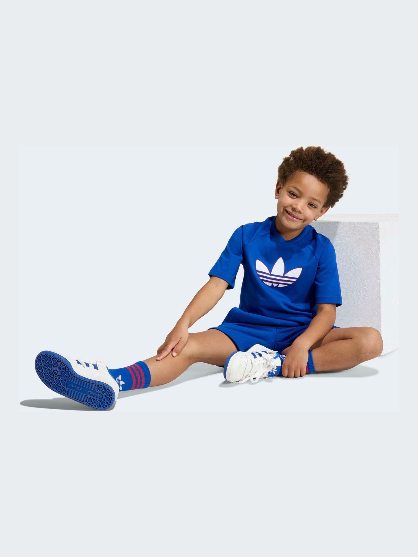 adidas Originals Blue Trefoil T-Shirt and Shorts Little Kids Set image 4