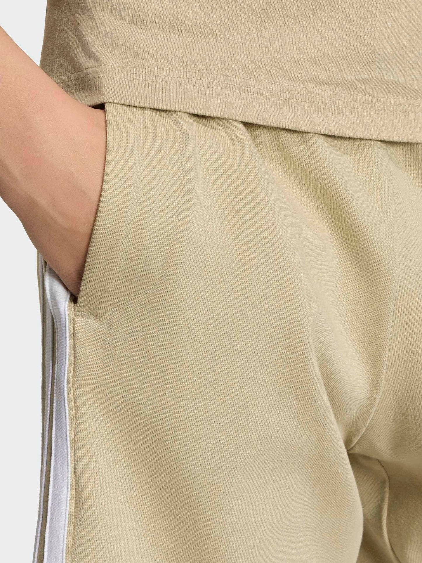 Dsiney Kidz - adidas Brown Essentials Kids Shorts image 4