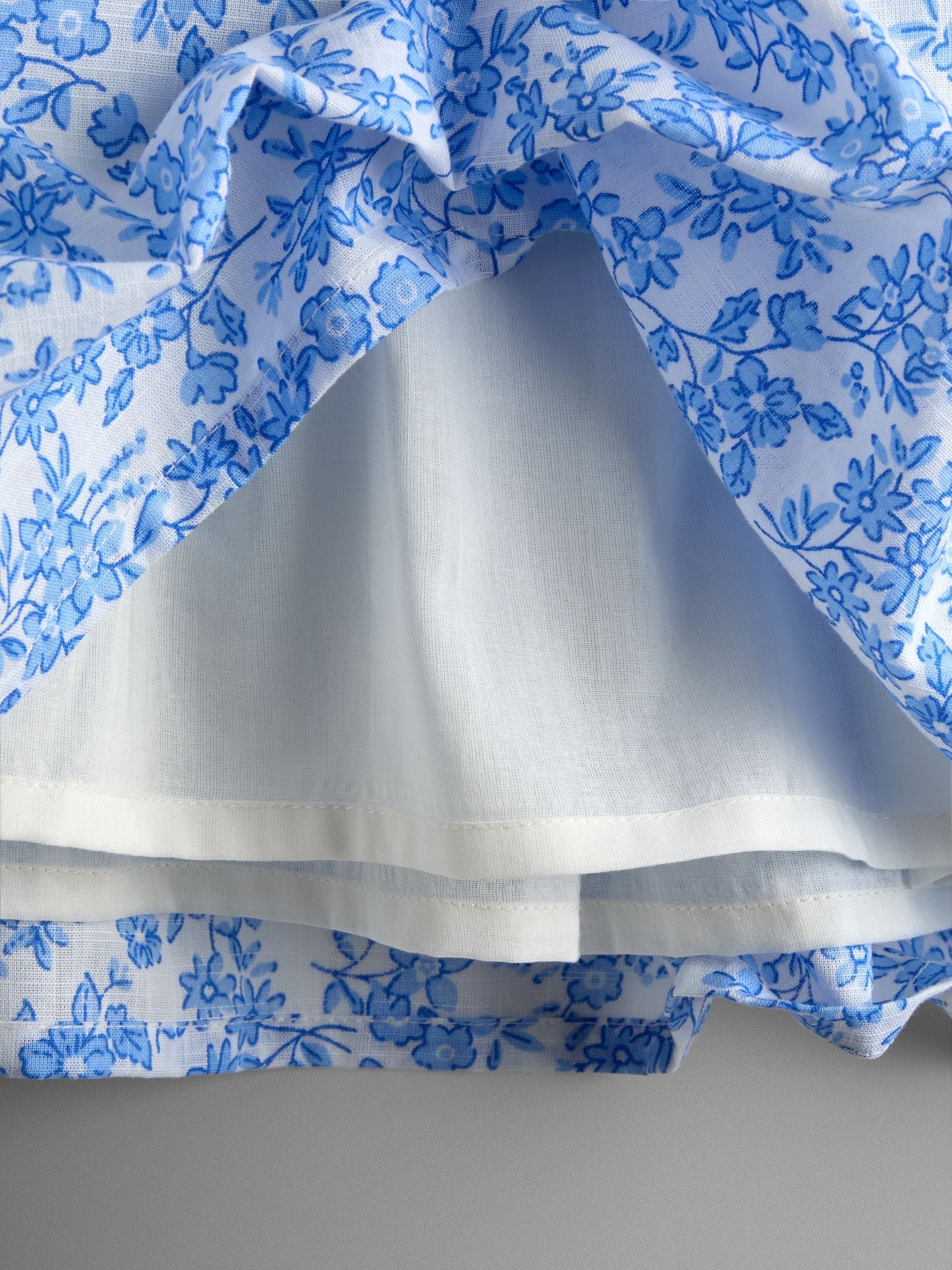 JoJo Maman Bébé Blue Garden Floral Smocked Woven Dress image 7