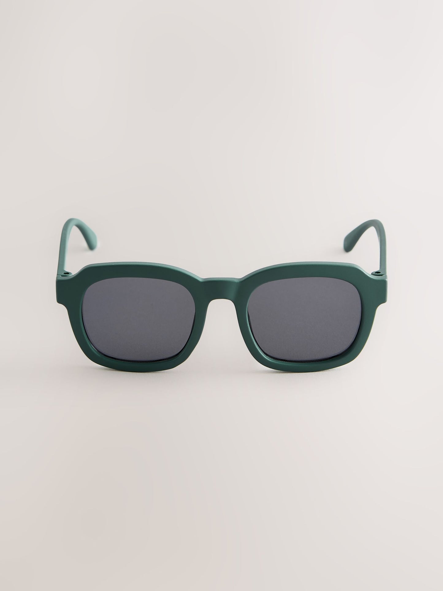 Matt Green Oval Sunglasses image 3