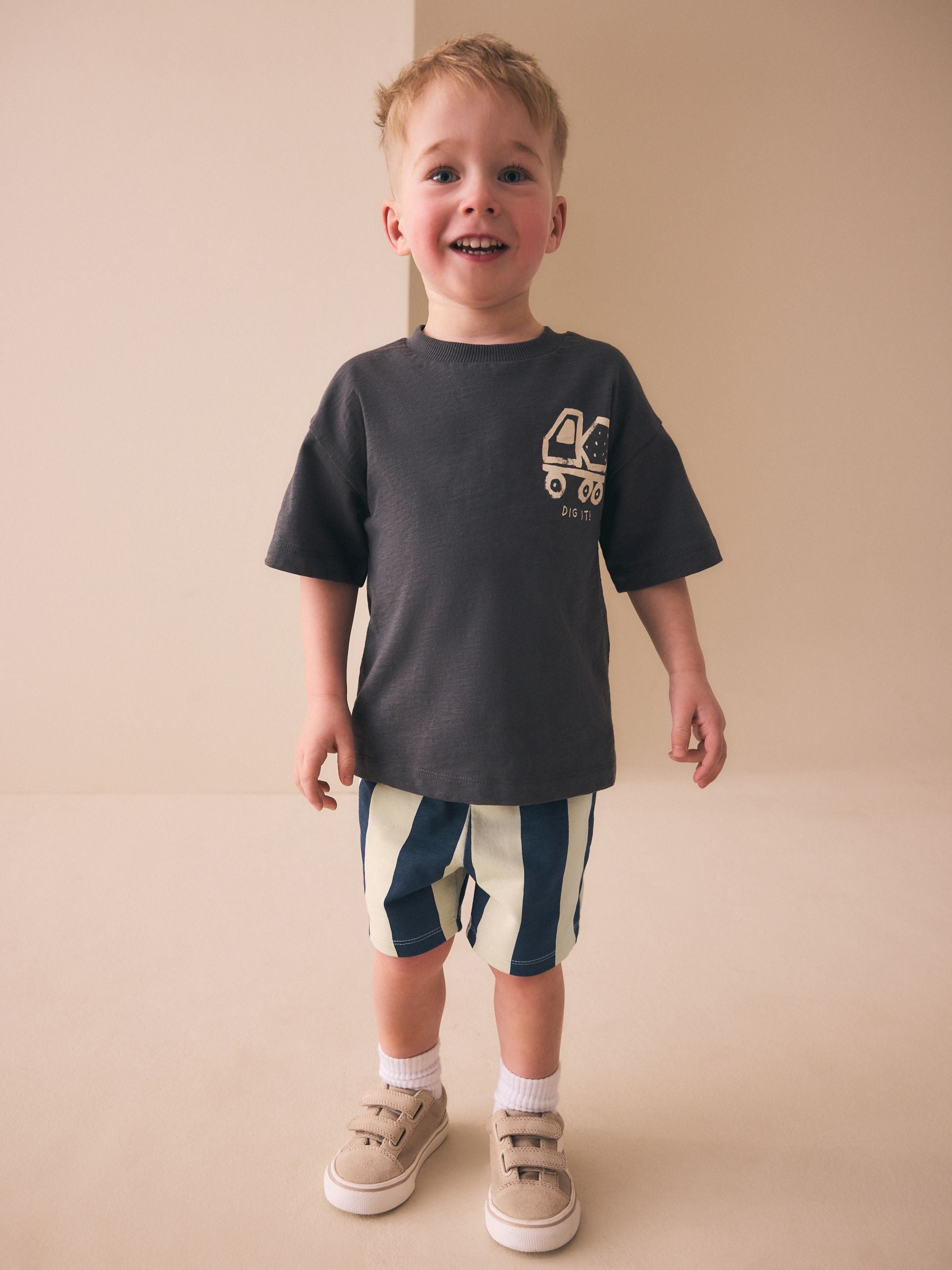 Dsiney Kidz - Navy Jersey Shorts (3mths-7yrs) image 2