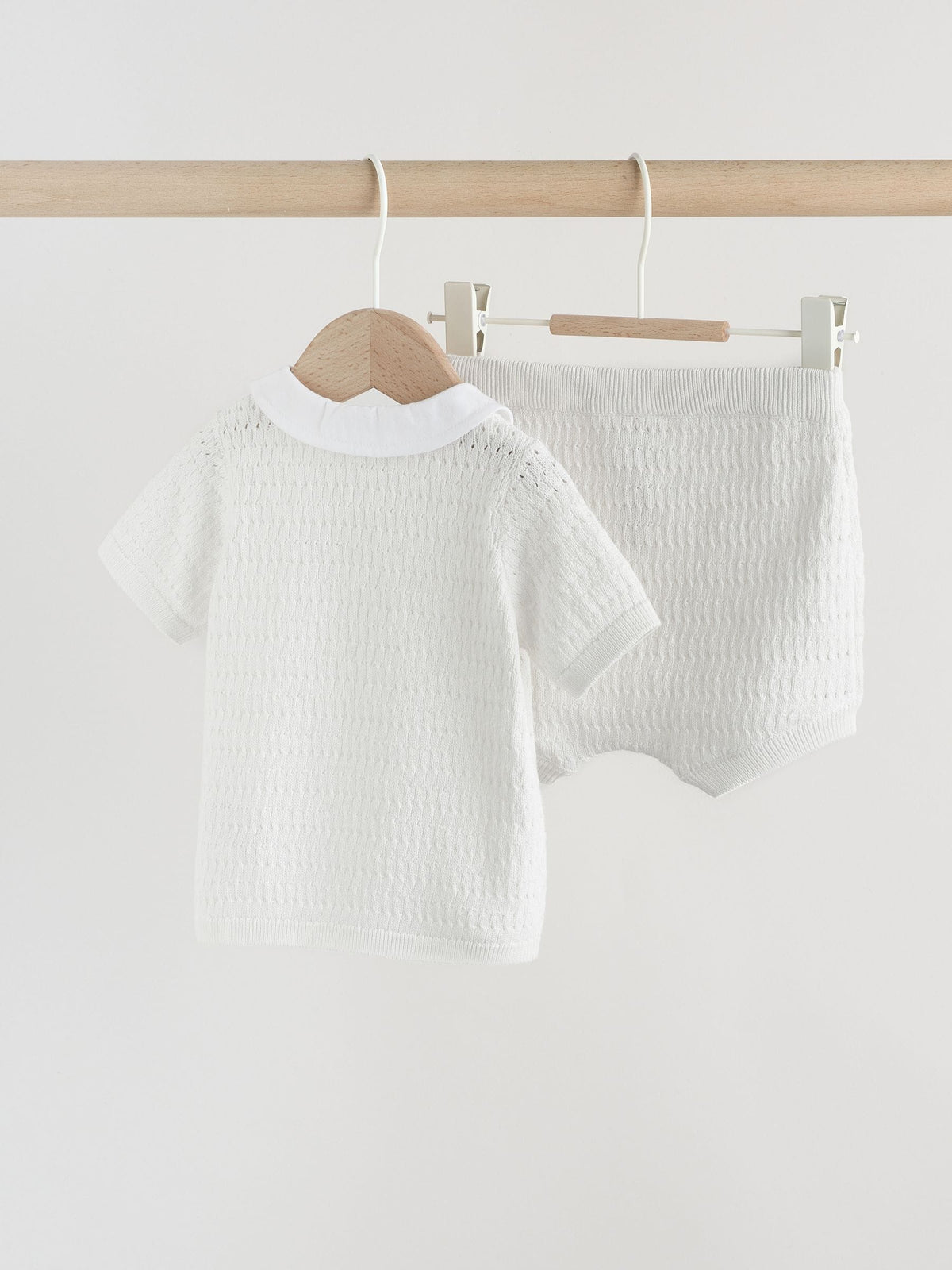 Dsiney Kidz - White Collared Knit Top and Shorts Baby Set (0mths-2yrs) image 5