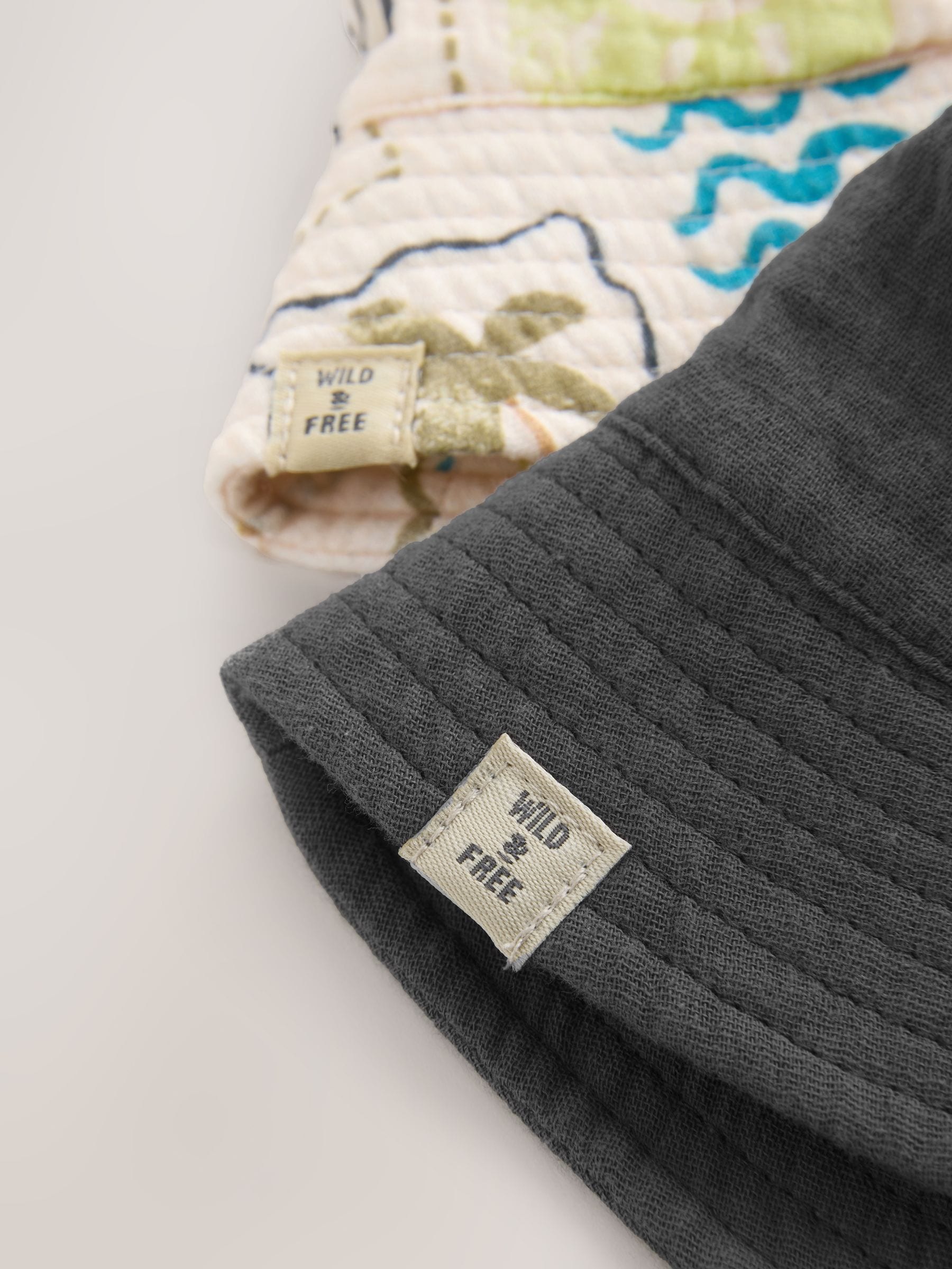 Grey Stampy Printed Woven Baby Bucket Hats 2 Pack image 4