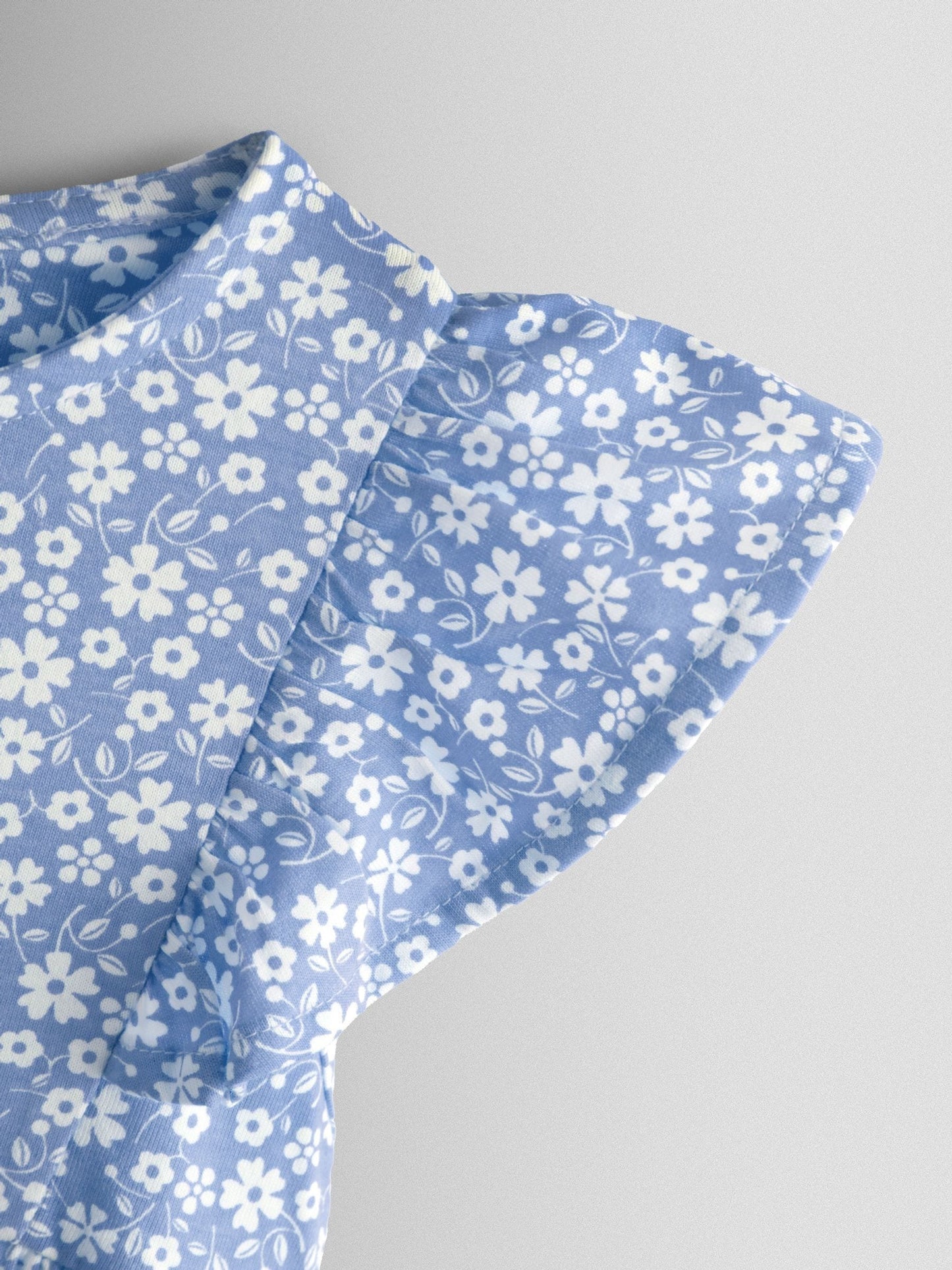 JoJo Maman Bébé Blue Ditsy Floral Ditsy Floral Ruffle Sleeve Dress image 3
