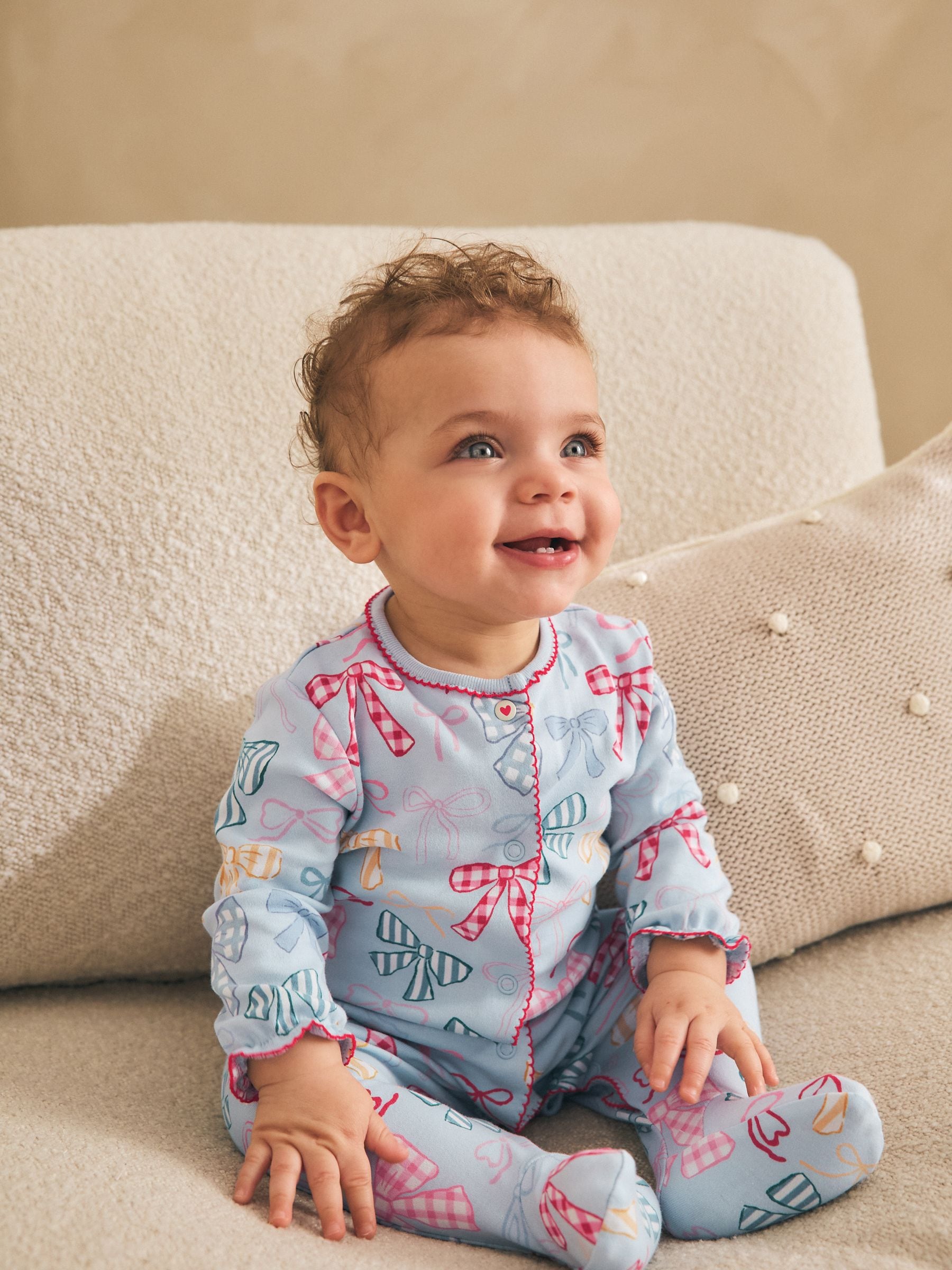Blue/Pink Baby Sleepsuits 3 Pack (0mths-2yrs) image 3