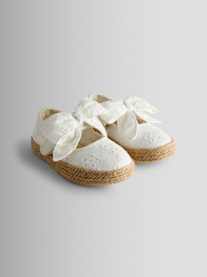 JoJo Maman Bébé White Broderie Embroidered Bow Strap Ballet Pumps image 1