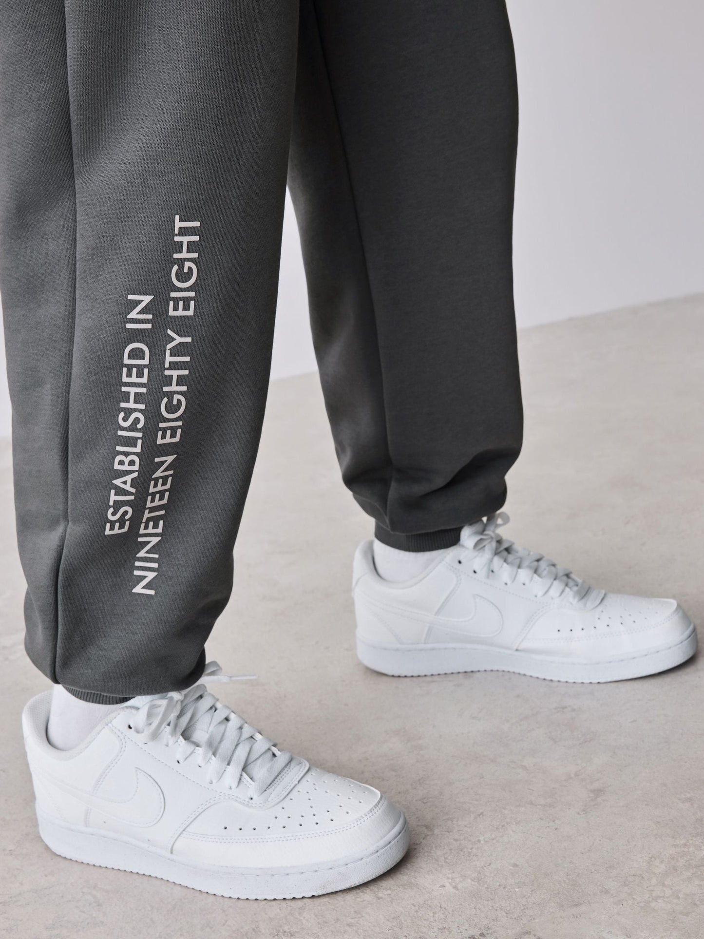 Baker by Ted Baker Grey Oversized Graphic Sweatshirt and Joggers Set image 7