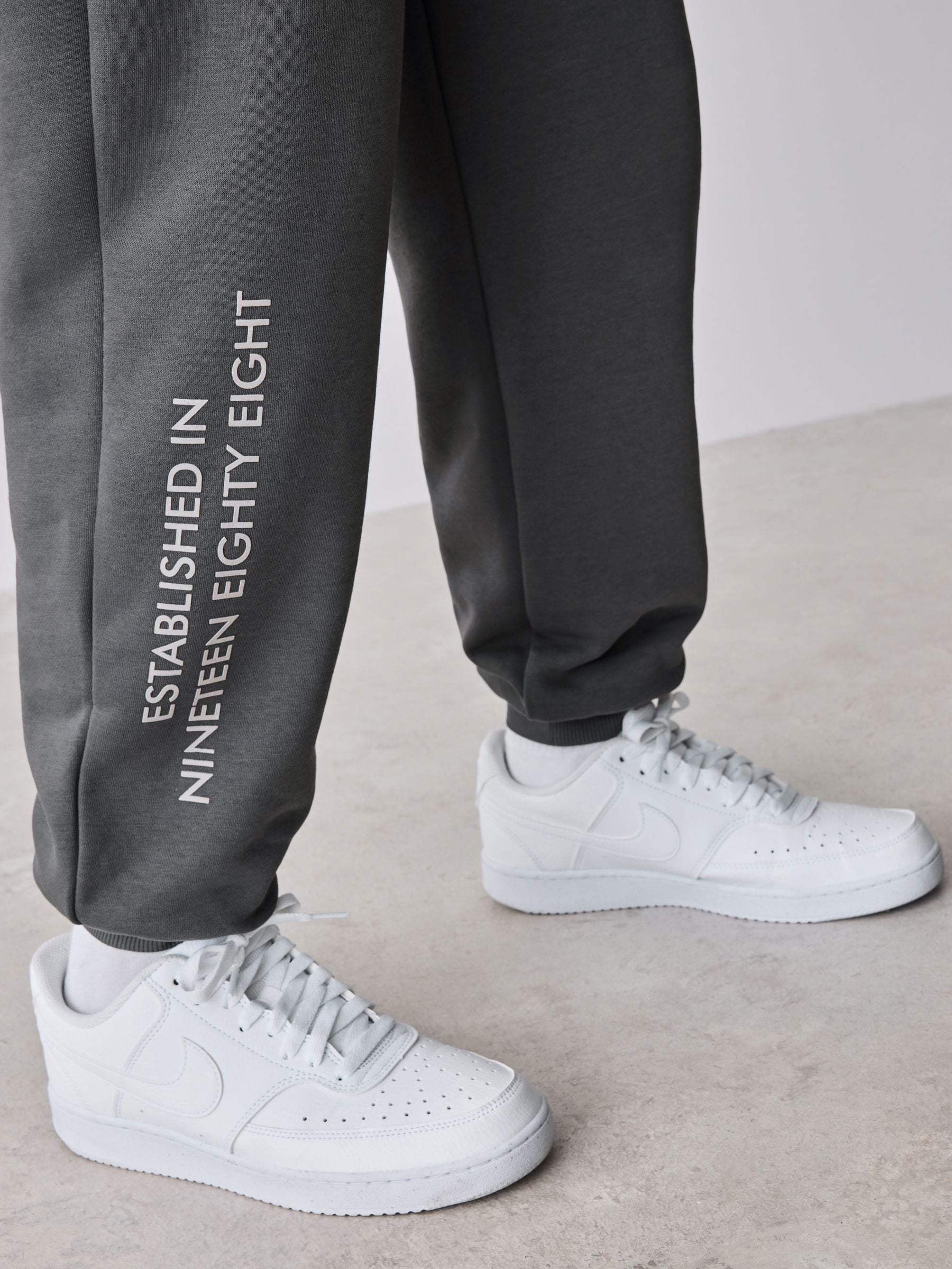 Baker by Ted Baker Grey Oversized Graphic Sweatshirt and Joggers Set image 7