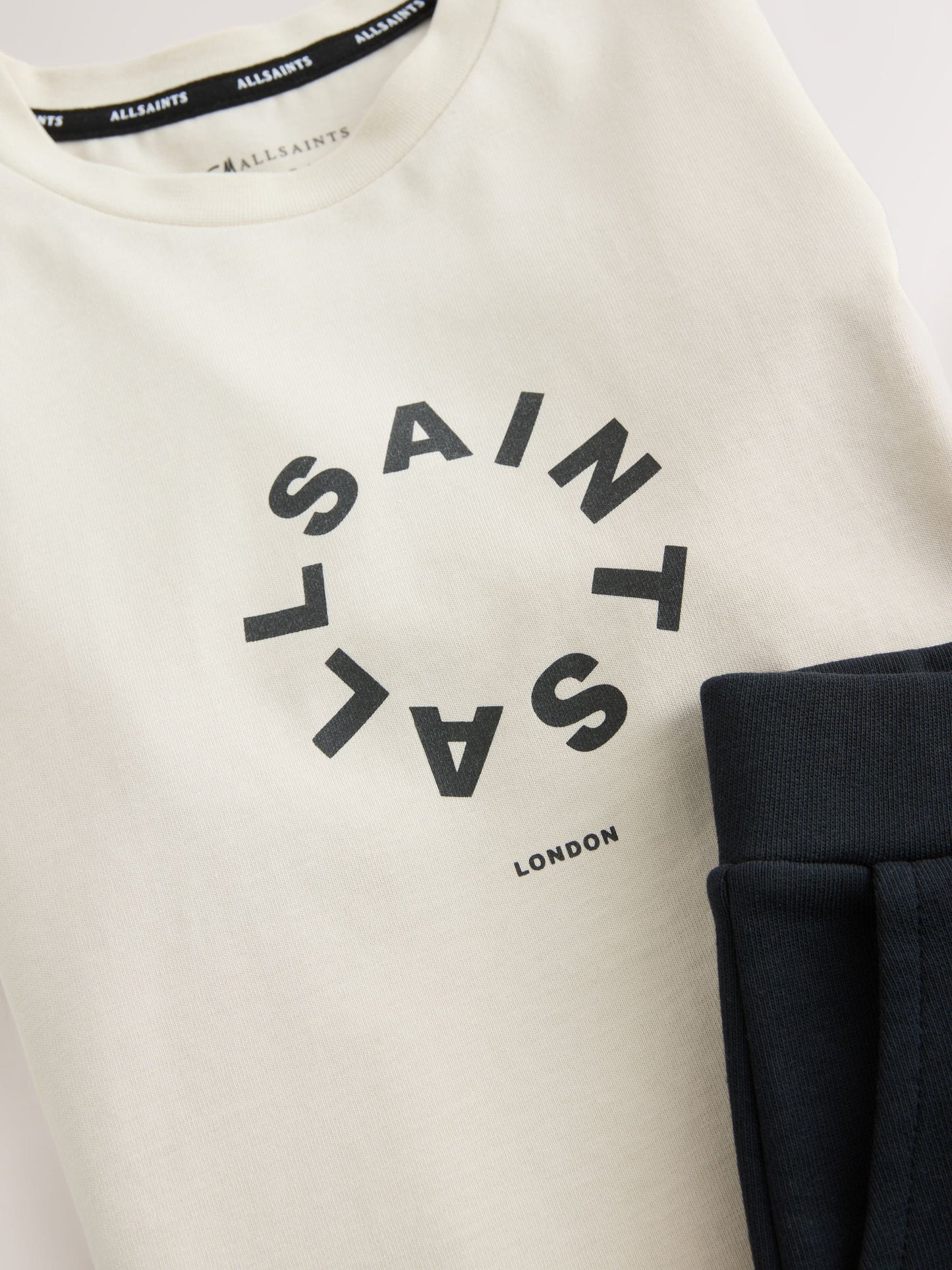 Dsiney Kidz - smALLSAINTS Neutral/Black Tierra T-Shirt and Sweat Shorts Set image 9