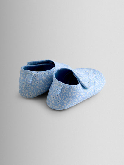 JoJo Maman Bébé Blue Ditsy Baby Water Shoes image 2