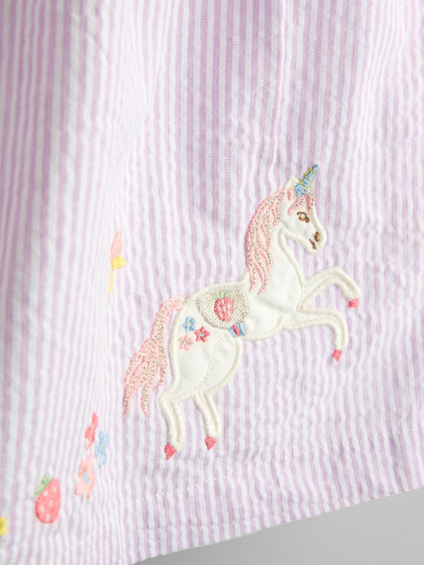 JoJo Maman Bébé Lilac Unicorn Appliqué Frill Sleeve Dress image 3
