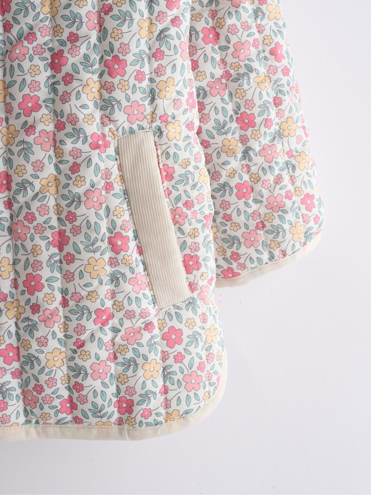 Dsiney Kidz - JoJo Maman Bébé Cream Ditsy Floral Quilted Jacket image 7