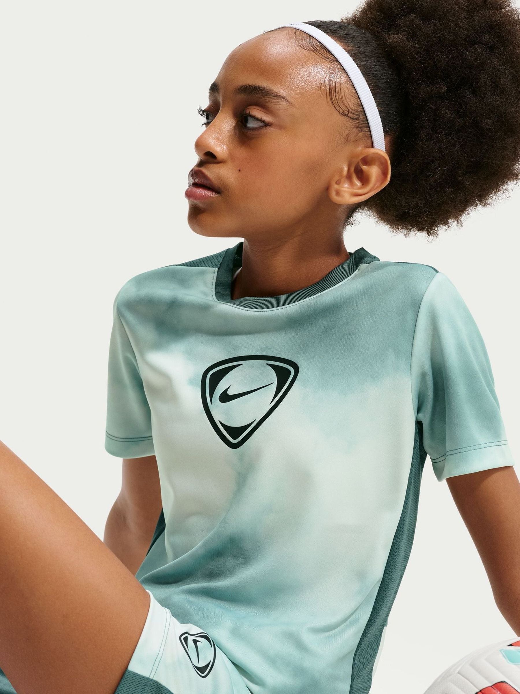 Dsiney Kidz - Nike Mineral Slate Academy+ Dri-FIT Short-Sleeve Football Top image 2
