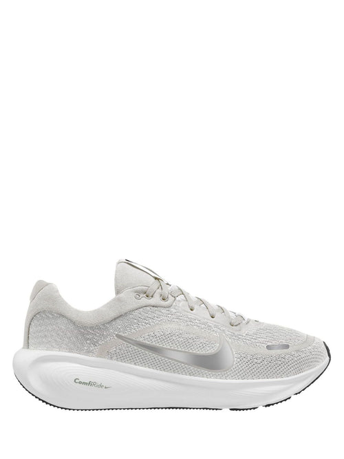 Nike White/Silver Youth Stellar Ride Trainers image 1