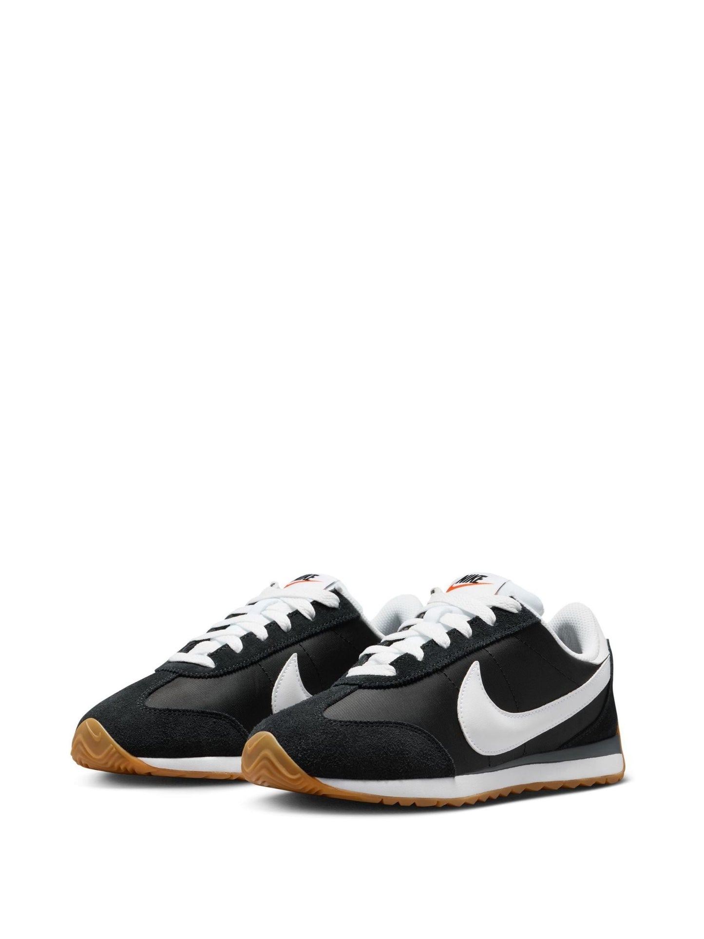 Nike Black White Youth Pacific Trainers image 2