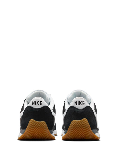 Nike Black White Youth Pacific Trainers image 4