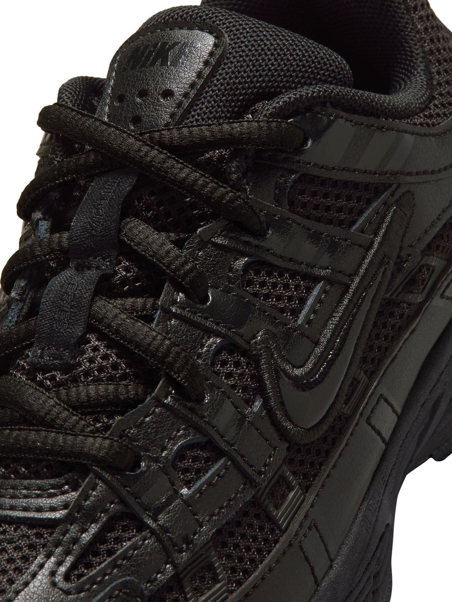 Nike Black/Grey Junior P6000 Trainers image 6