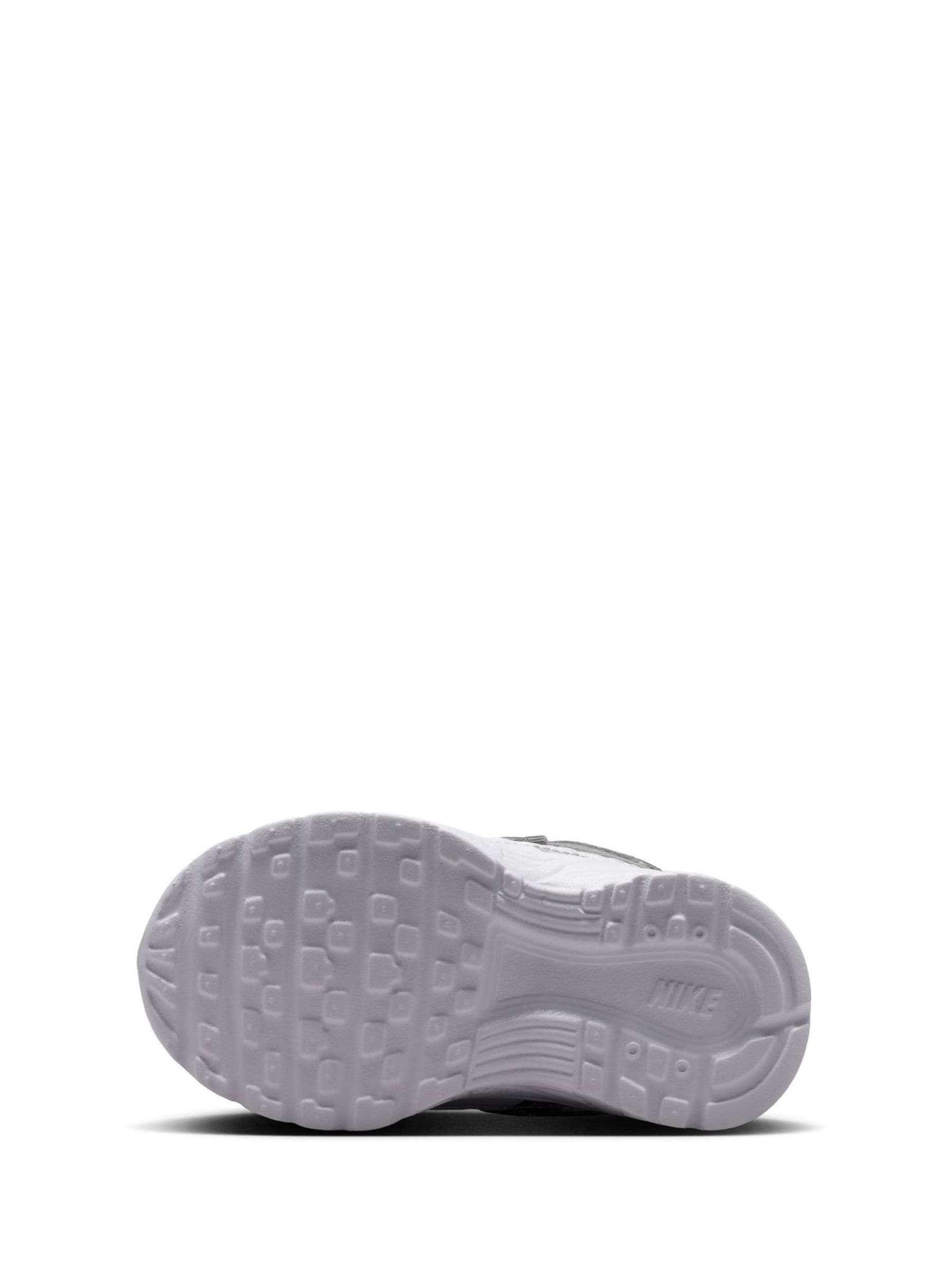 Nike White/Silver Blue Infant P-6000 Trainers image 5